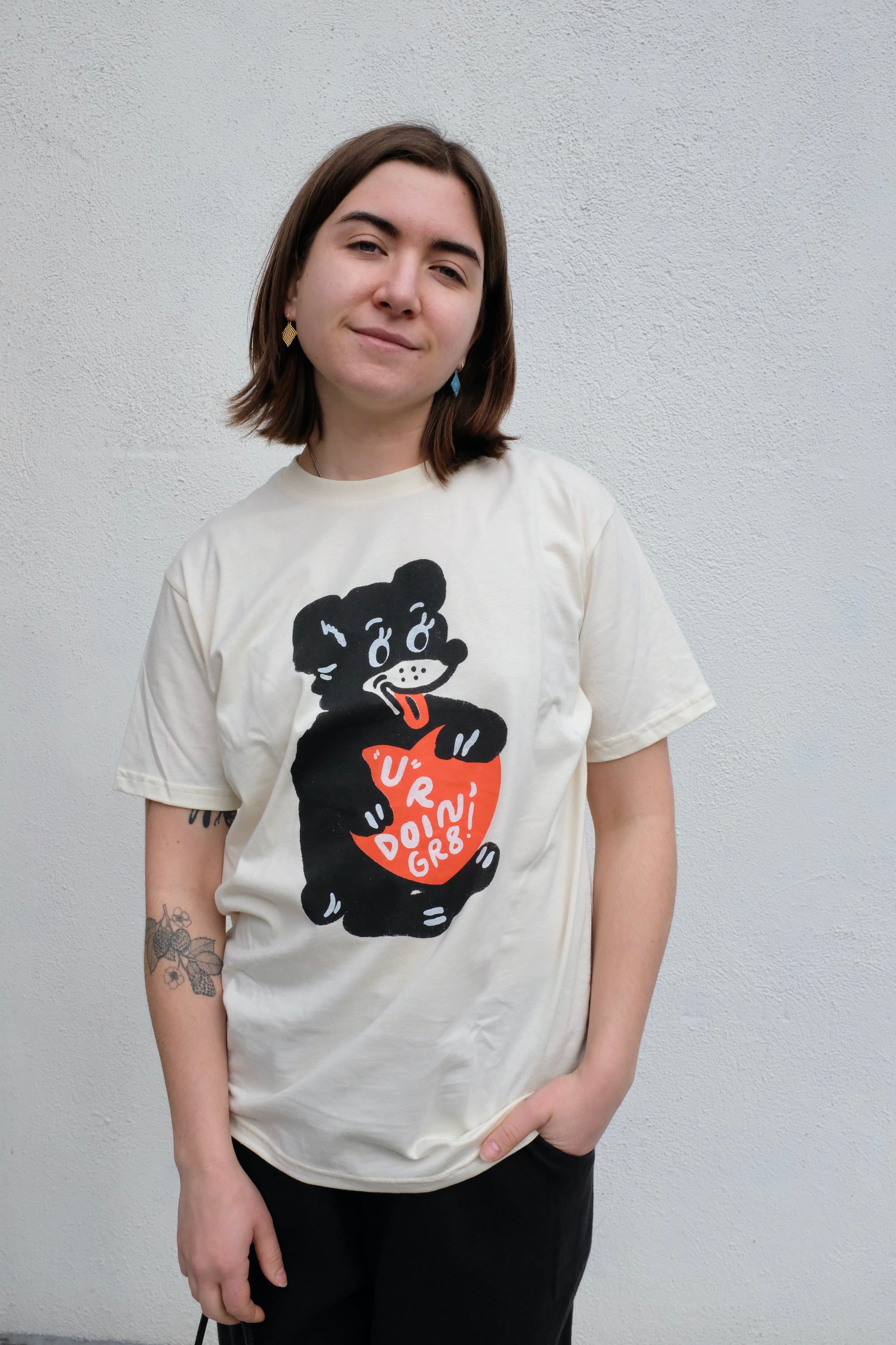 Yarrow Soft Goods Bear With Me Unisex Tee / Cream