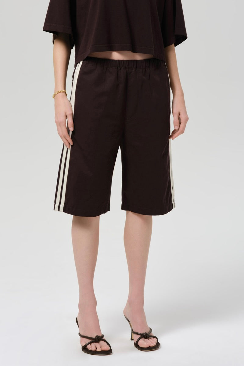 Anais Pull On Track Short / Chocolate