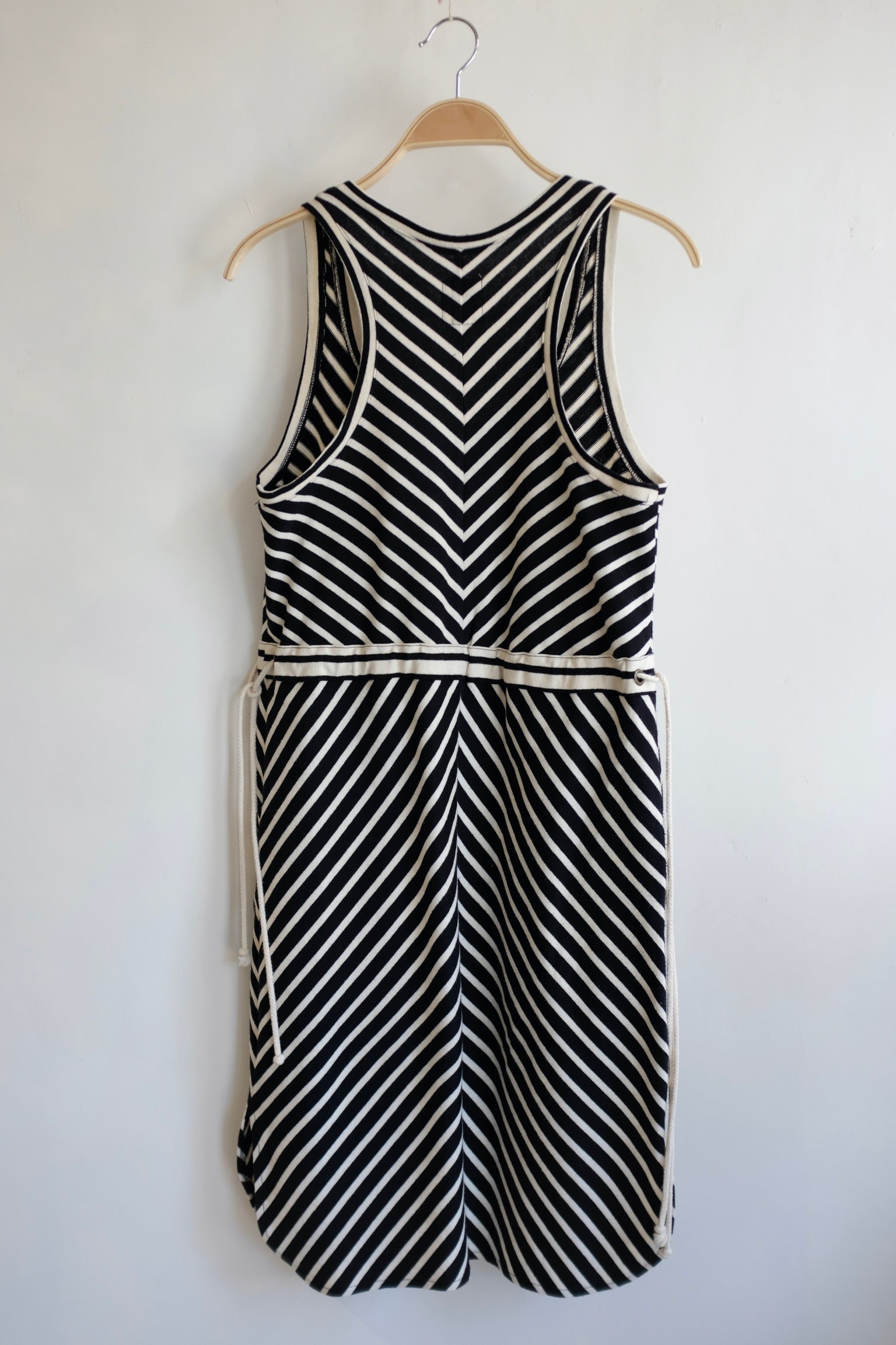 Pre-loved / Whit Striped Knit Tennis Dress / Size Small