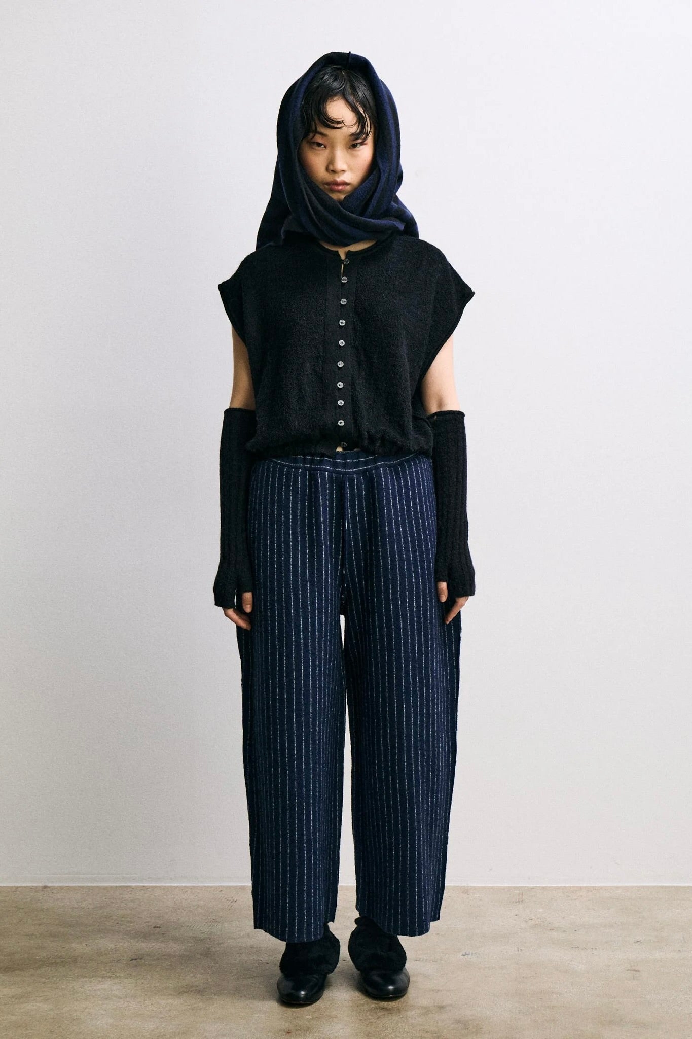 Rus Namida Vest / Black
