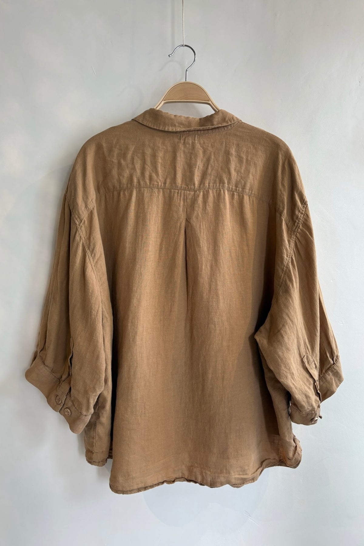 Pre-Loved / The Simple Folk Linen Button-up / Tan / Size L