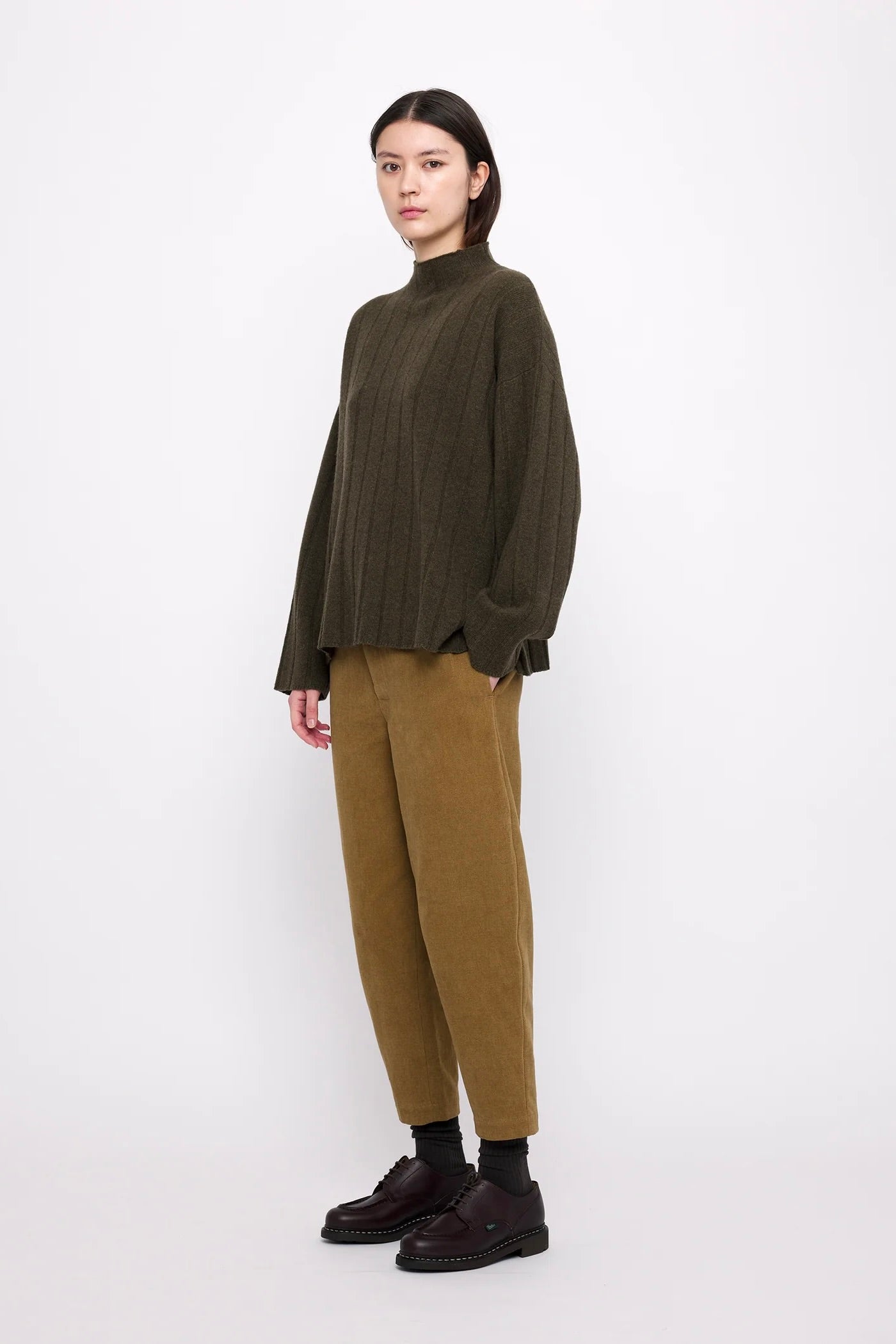 Szeki Merino Wide Ribbed Sweater / Olive