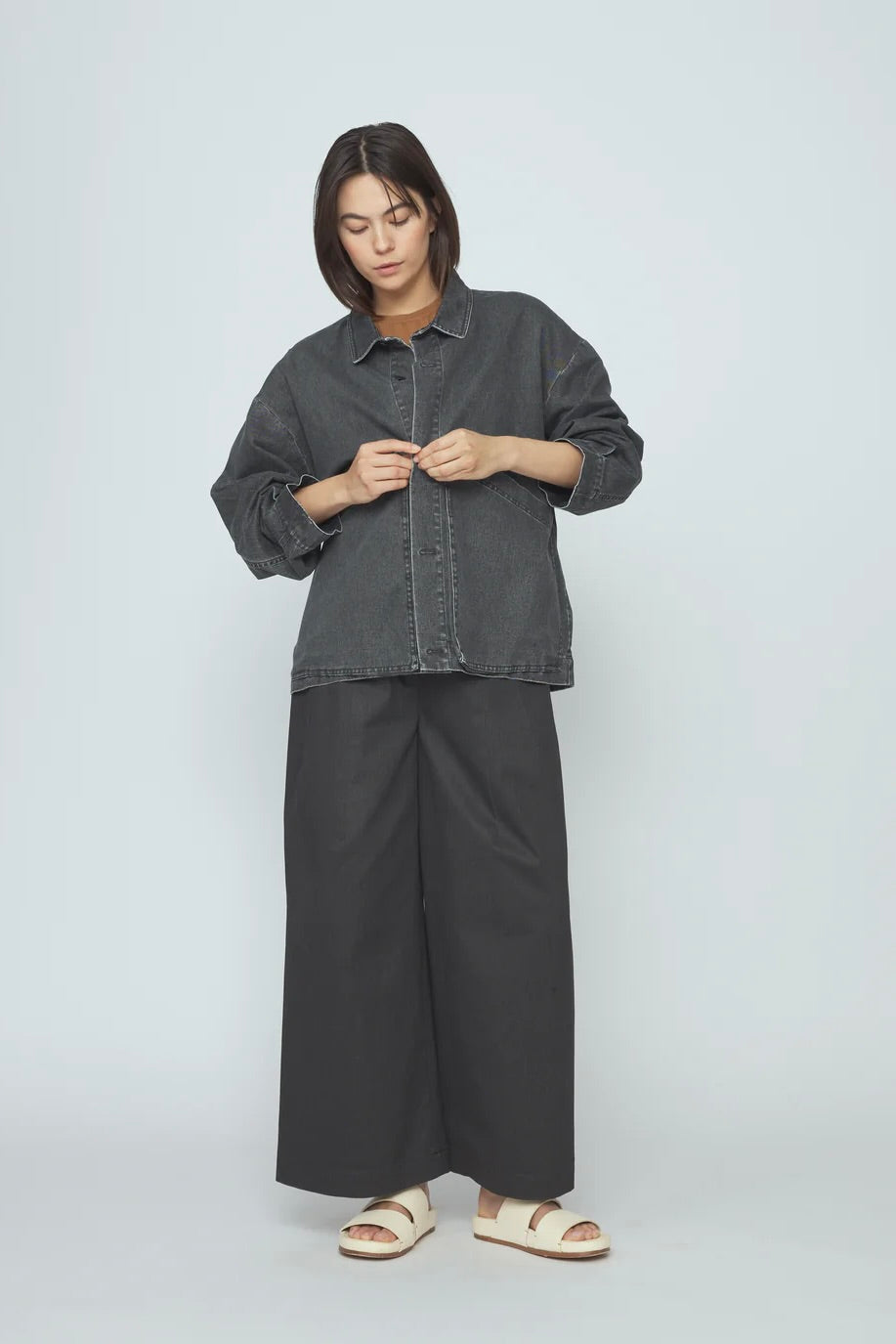 7115 by Szeki Signature Panel Pockets Jacket / Washed Black