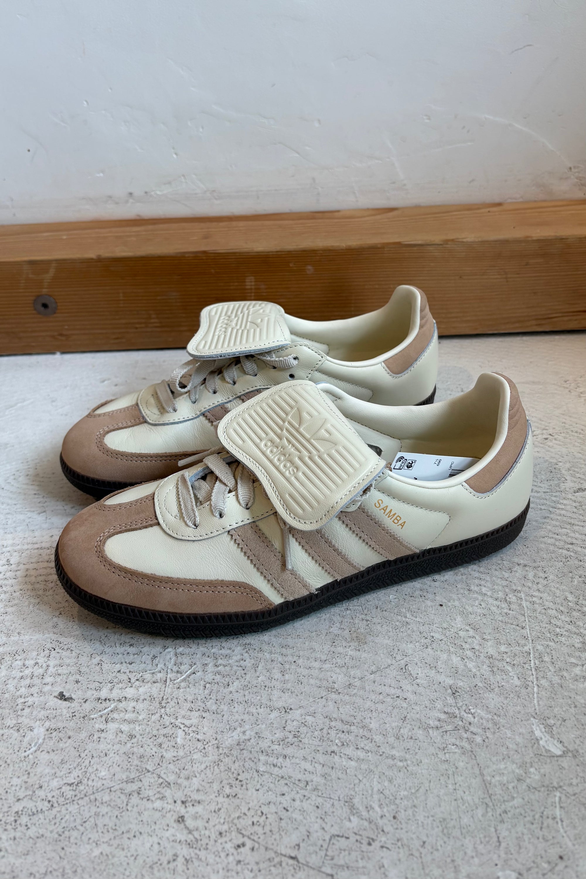 Pre-Loved Adidas / Samba LT / Sz US9