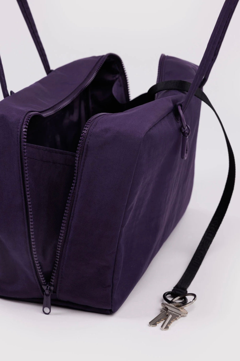 Baggu Medium Nylon Bowler Bag / Fig