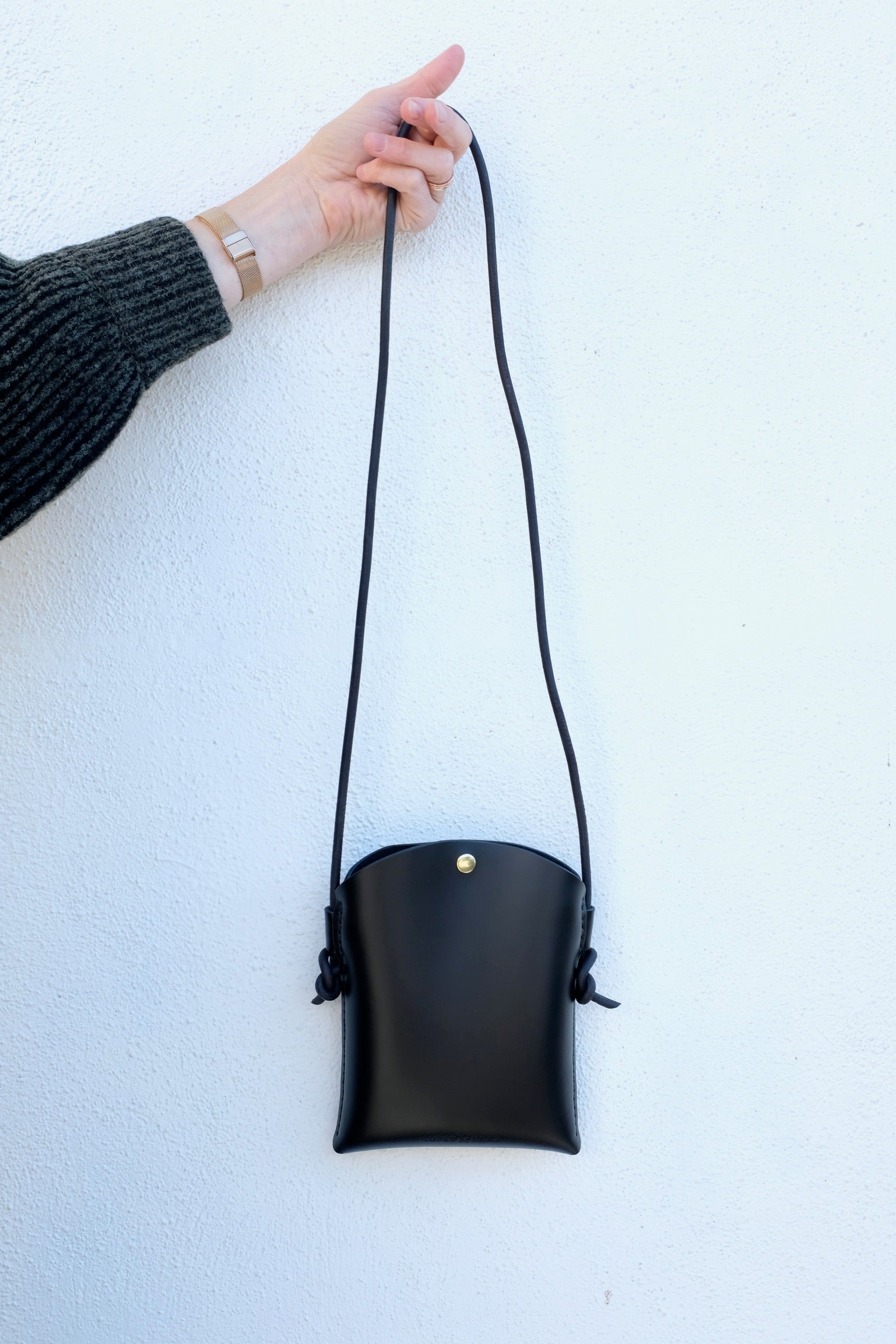 Loper & Haas Petite Arc Crossbody / Black