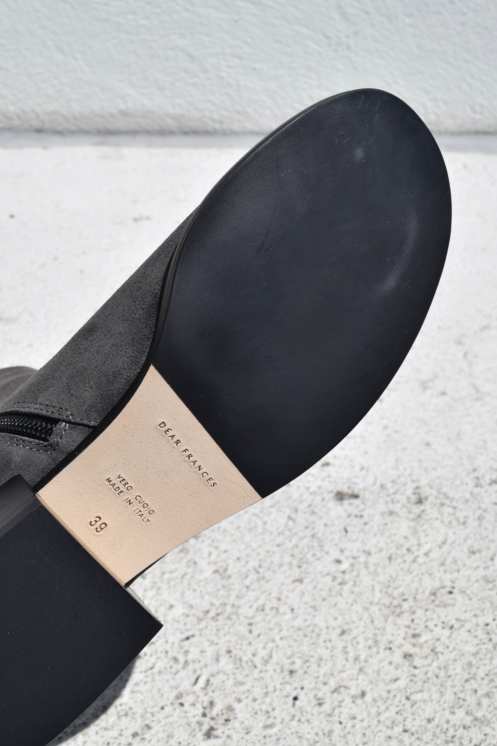 River Boot / Charcoal Suede