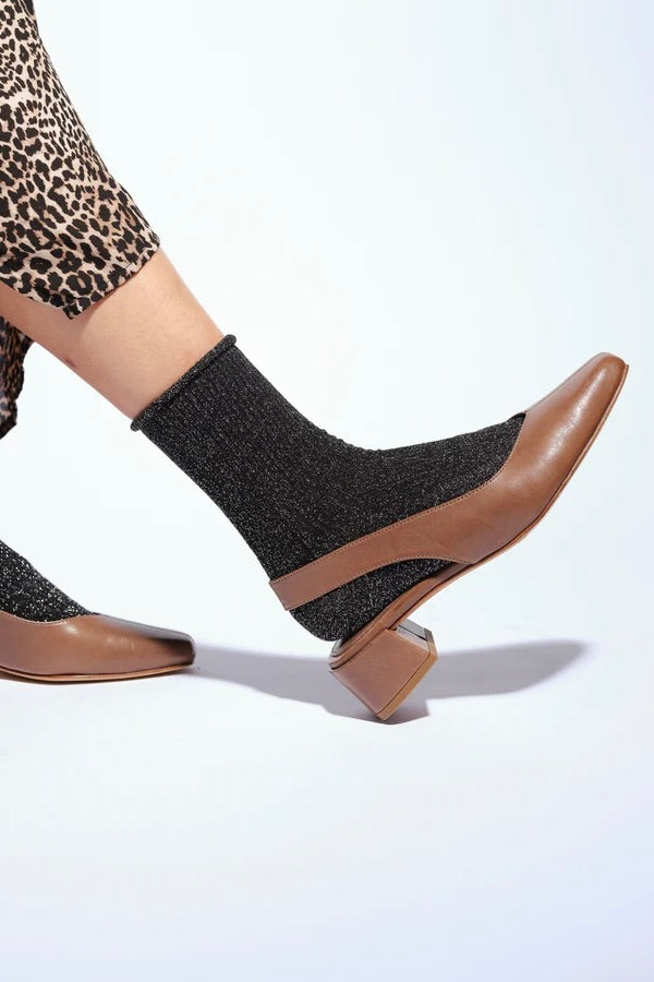 Either/Or 90s Slingbacks / Cacao