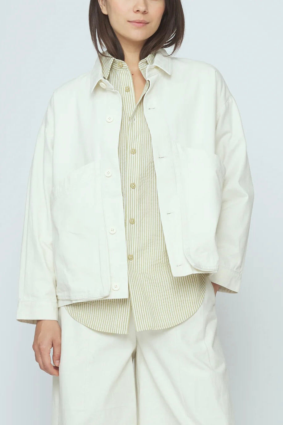 7115 by Szeki Signature Panel Pockets Jacket / Pearl White