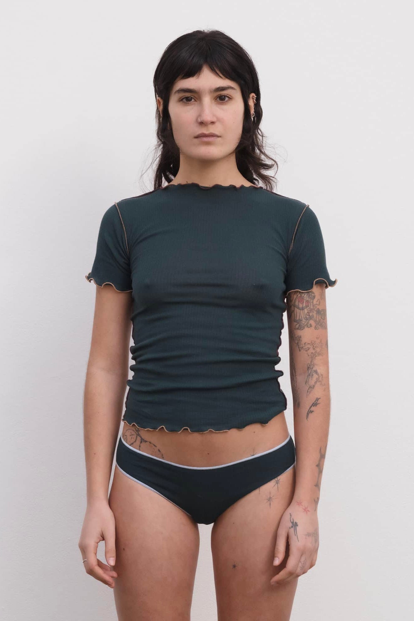 Baserange Vein Tee Shirt / Hirsu Green