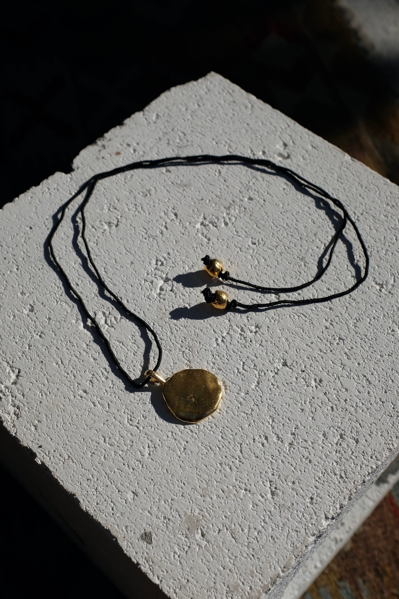 Mercurial Studio Petra Medallion / Gold and Silk
