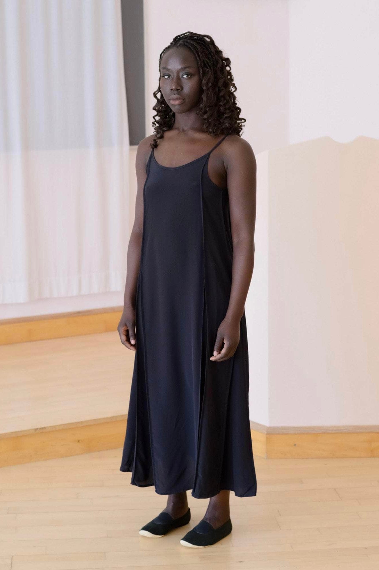 Baserange Ade Dress / Black