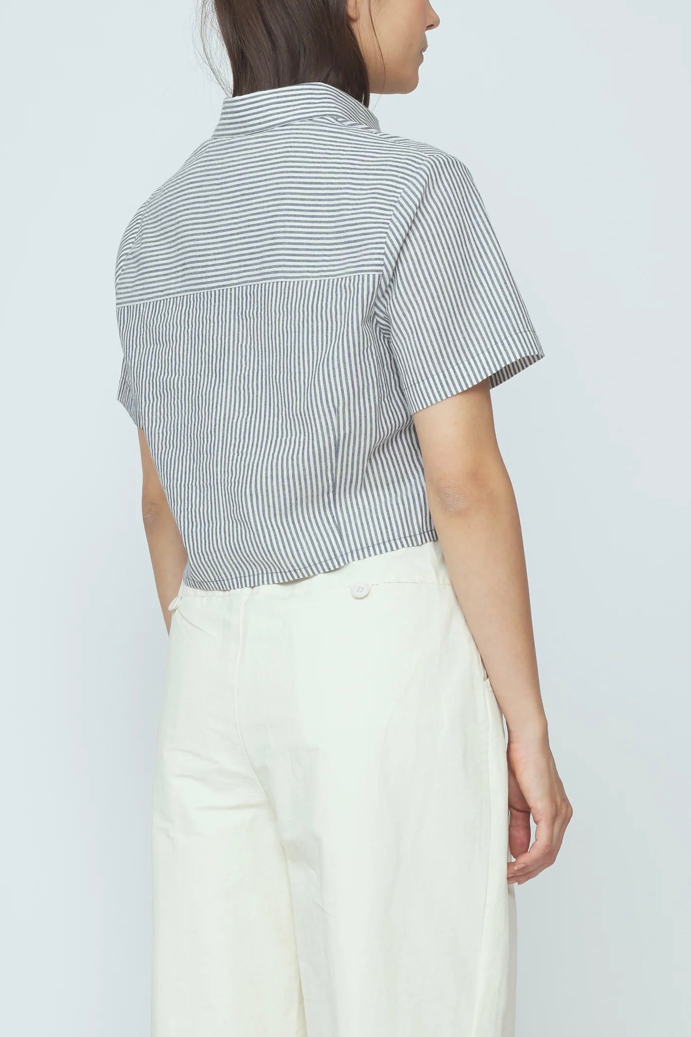 7115 by Szeki Striped Cropped Shirt / Navy