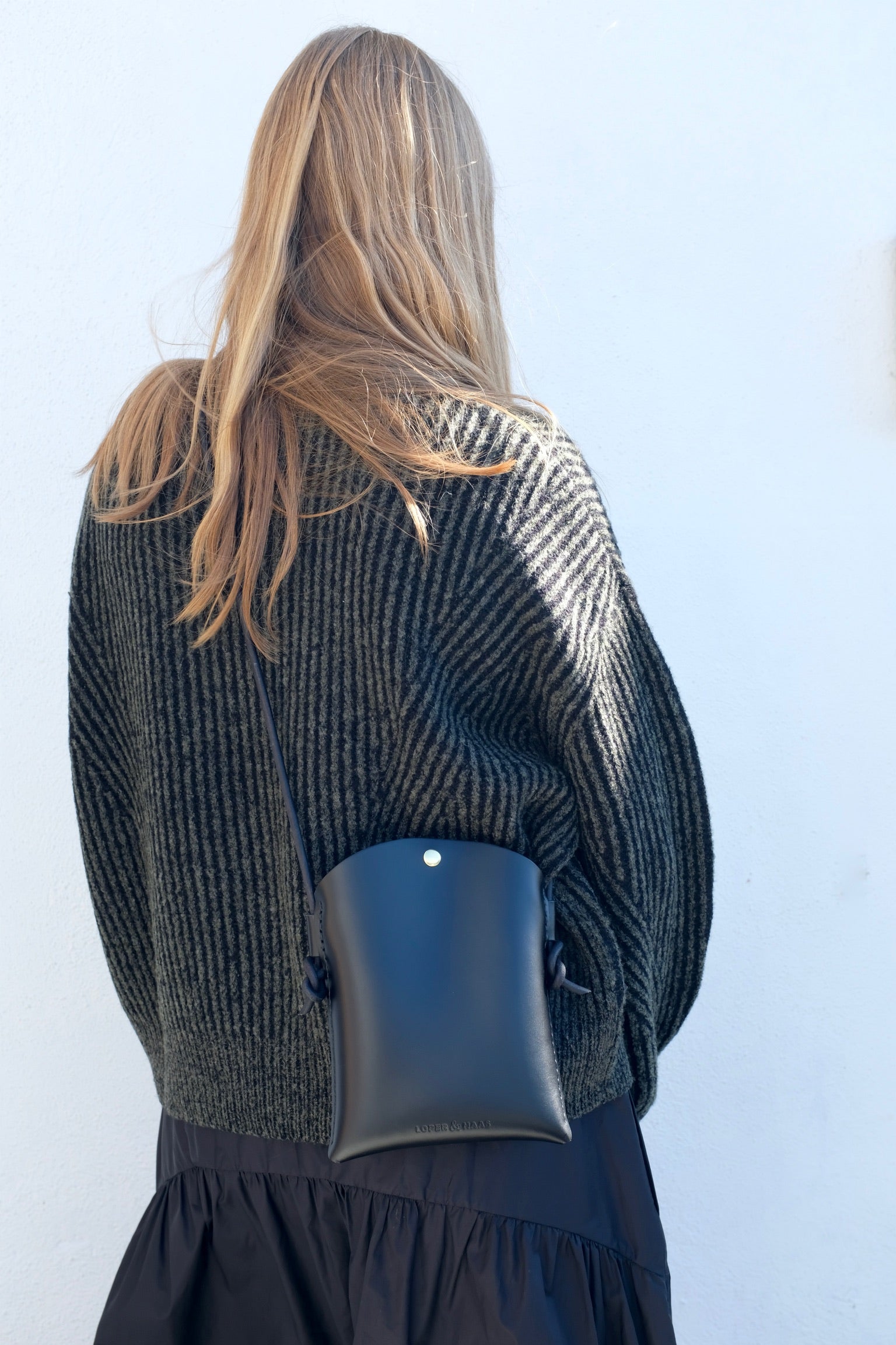 Loper & Haas Petite Arc Crossbody / Black