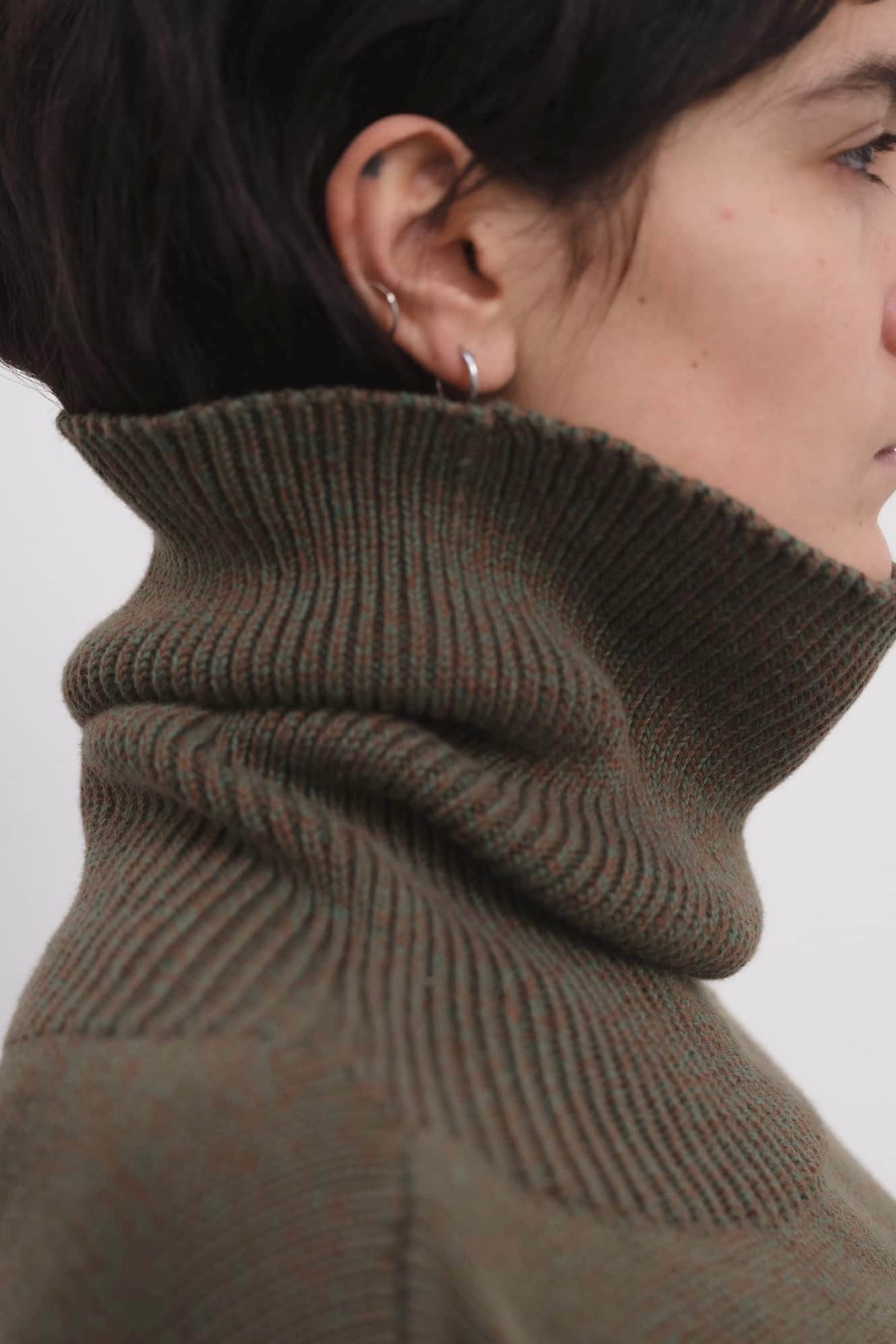 Baserange Calla Turtleneck / Green+Brown Mélange