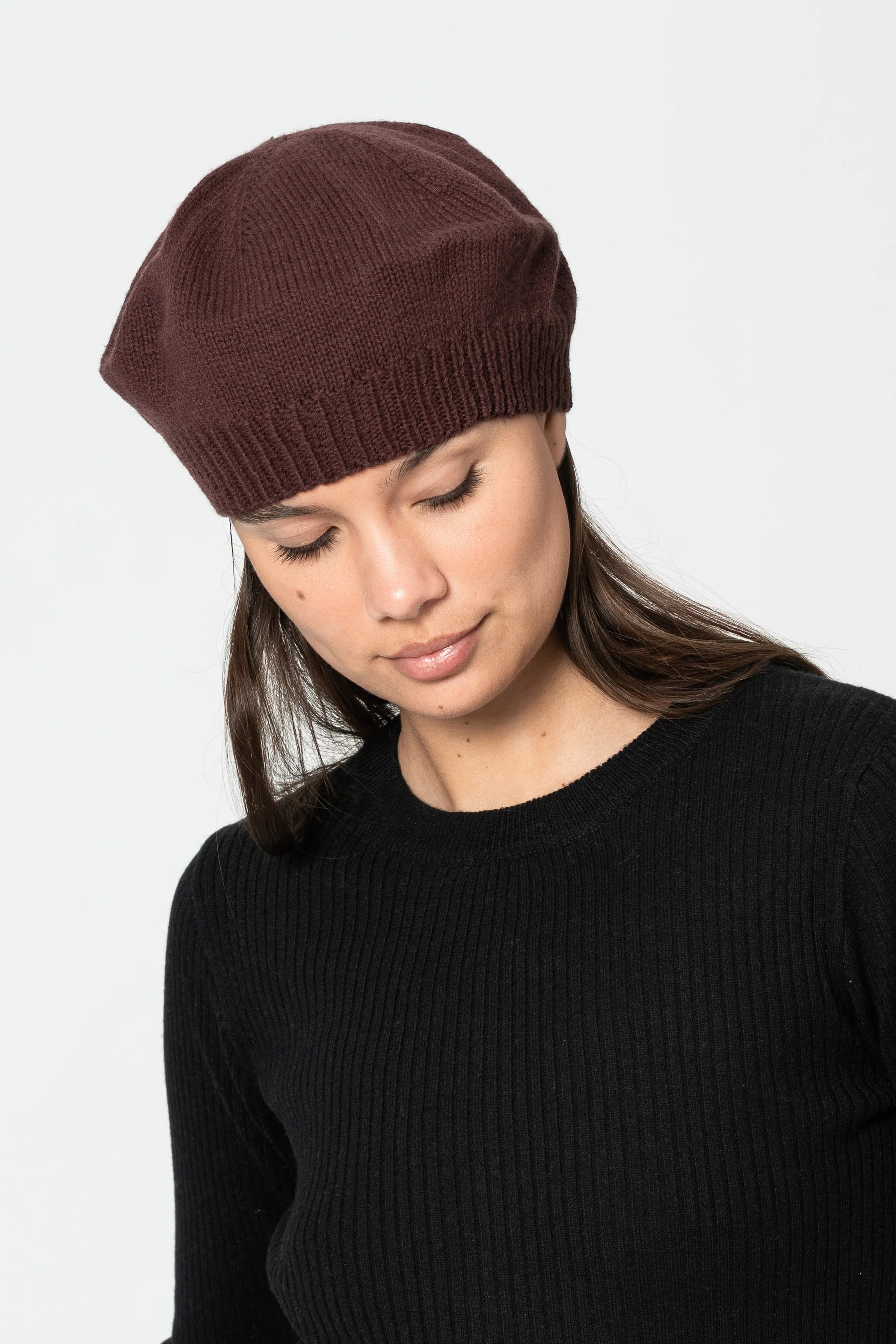 Dinadi Merino Handknit Beret / Merlot Red
