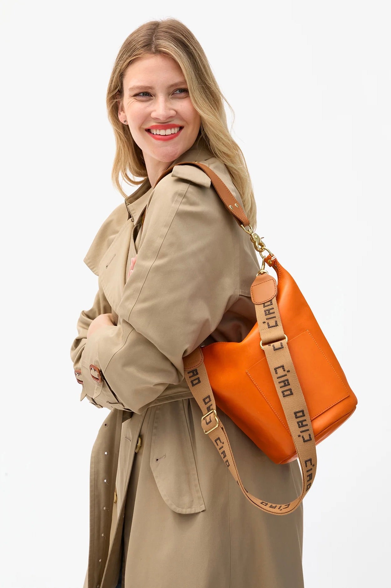 Clare V. Adjustable Crossbody Strap / Tan Ciao