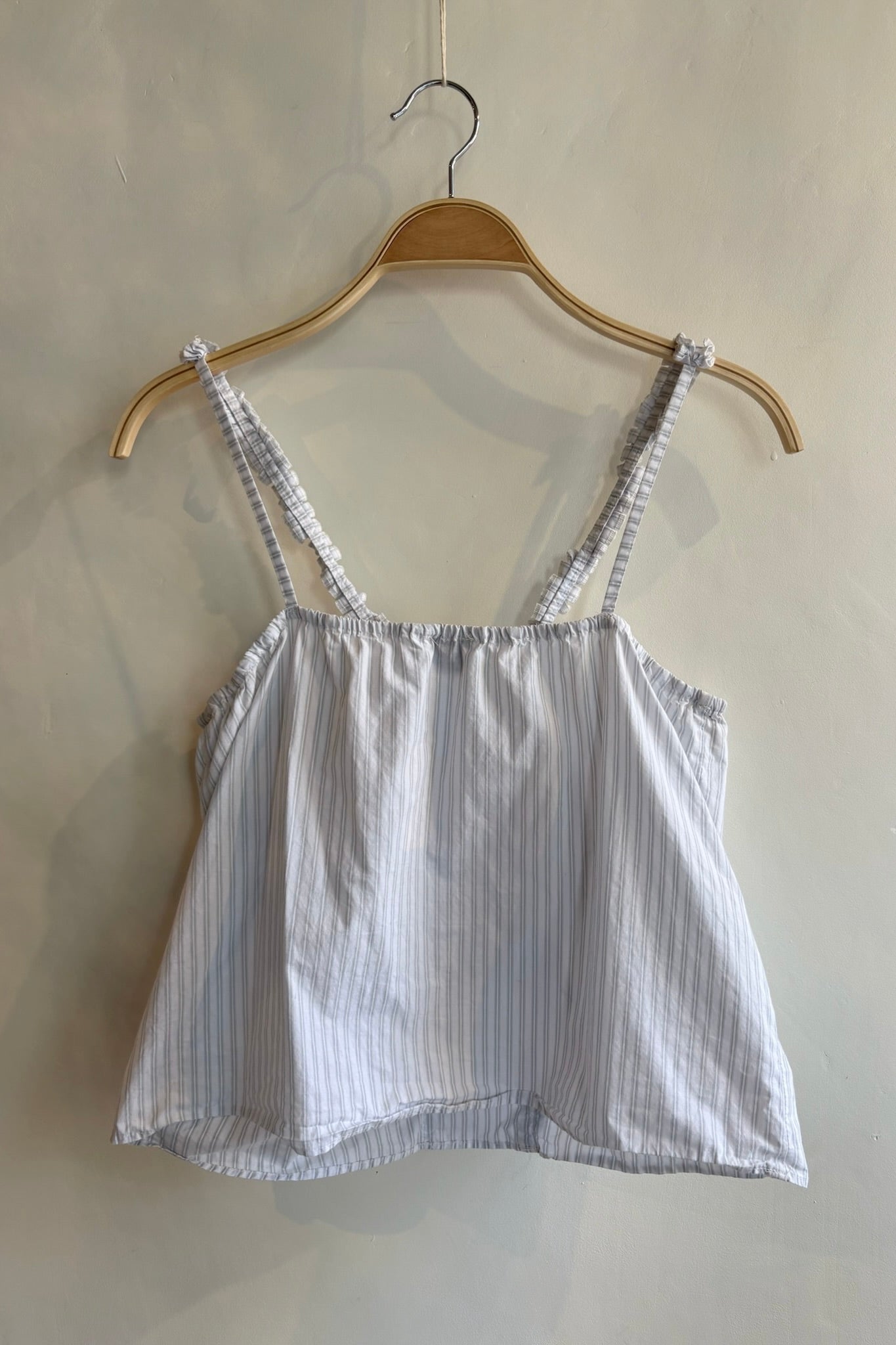 Pre-Loved / Deiji Ruffle Tank With Stripes / White &amp; Blue / Size S