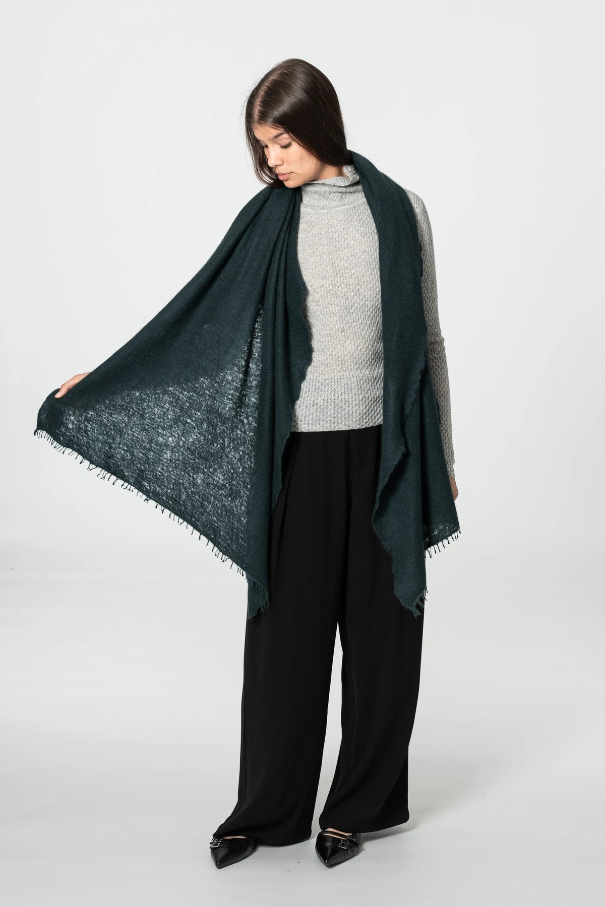 Dinadi Cashmere Felted Scarf / Peacock