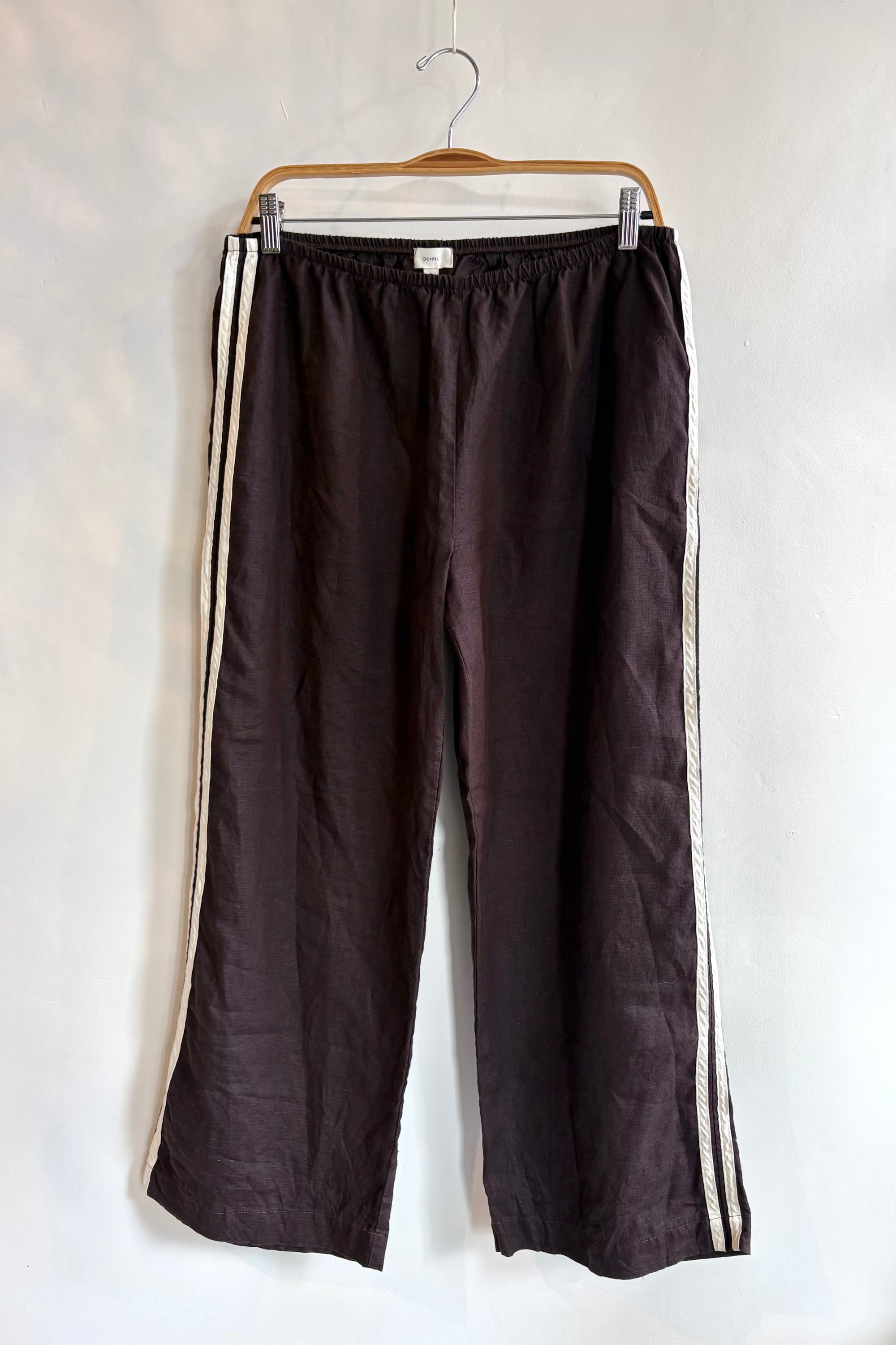 Pre-Loved / Donni Athletic Stripe Linen Pant / Espresso / Size L