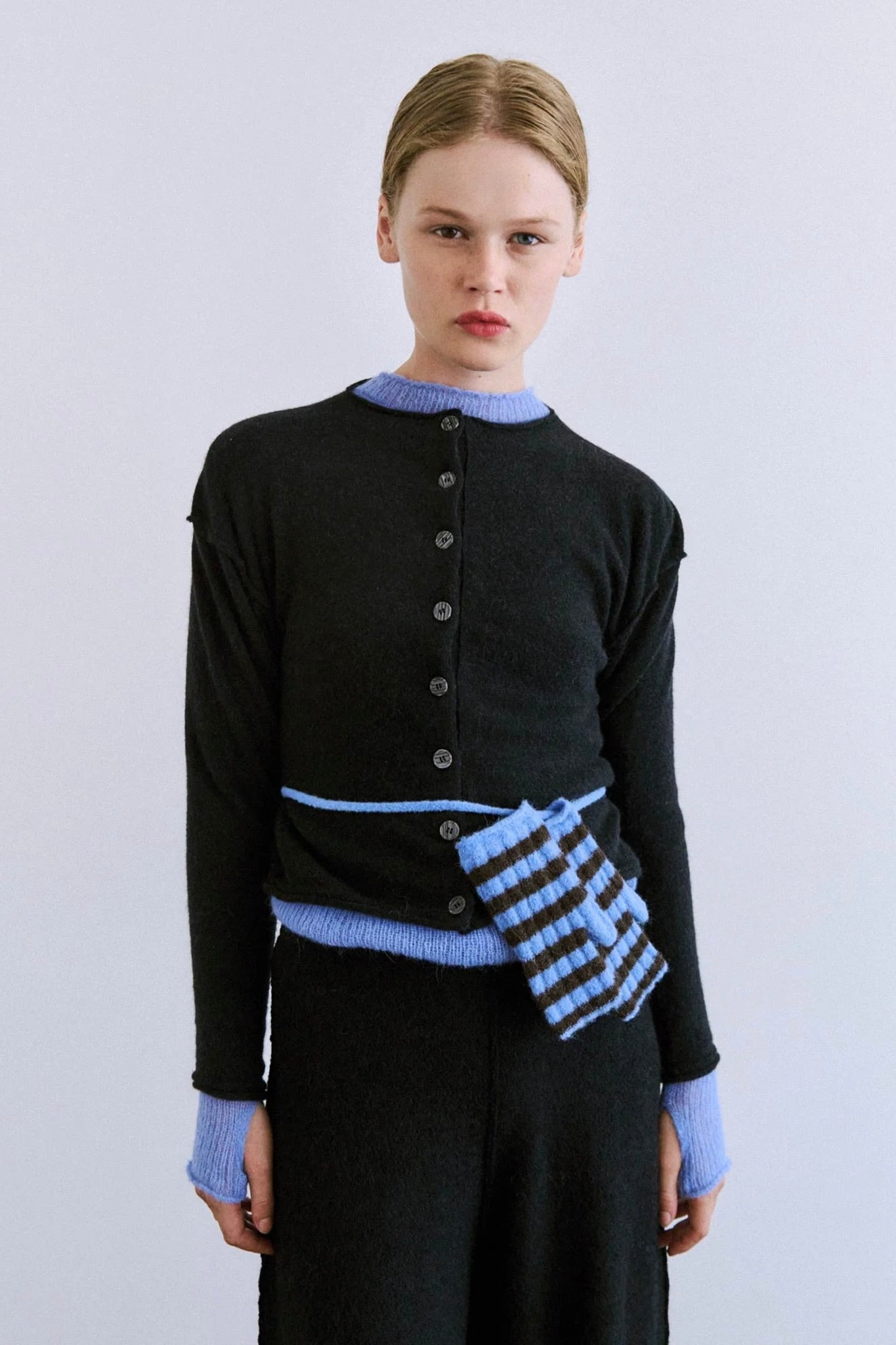Rus Tentai Cardigan / Black