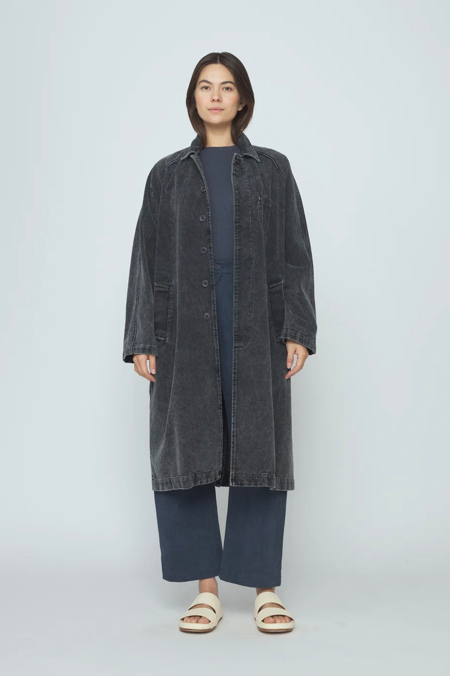 7115 by Szeki Spring Duster / Spotted Washed Black