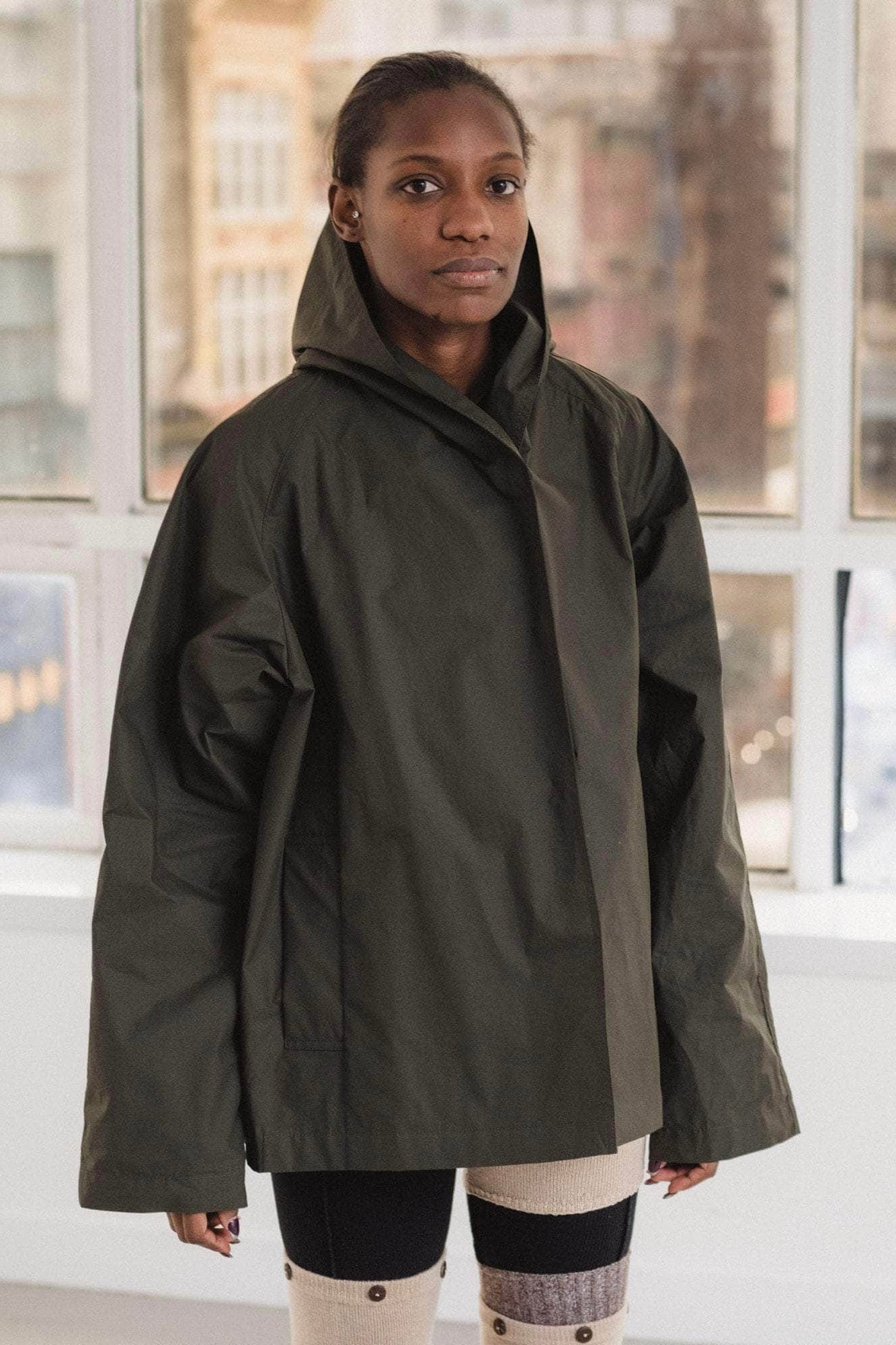 Baserange Cave Windbreaker / Green Brown