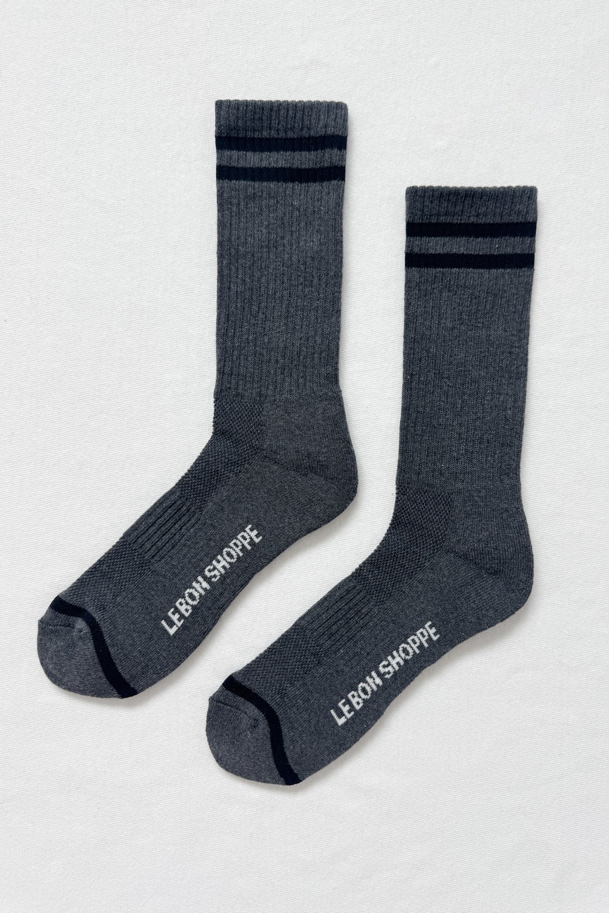 Le Bon Shoppe Boyfriend Socks / Charcoal (extended)