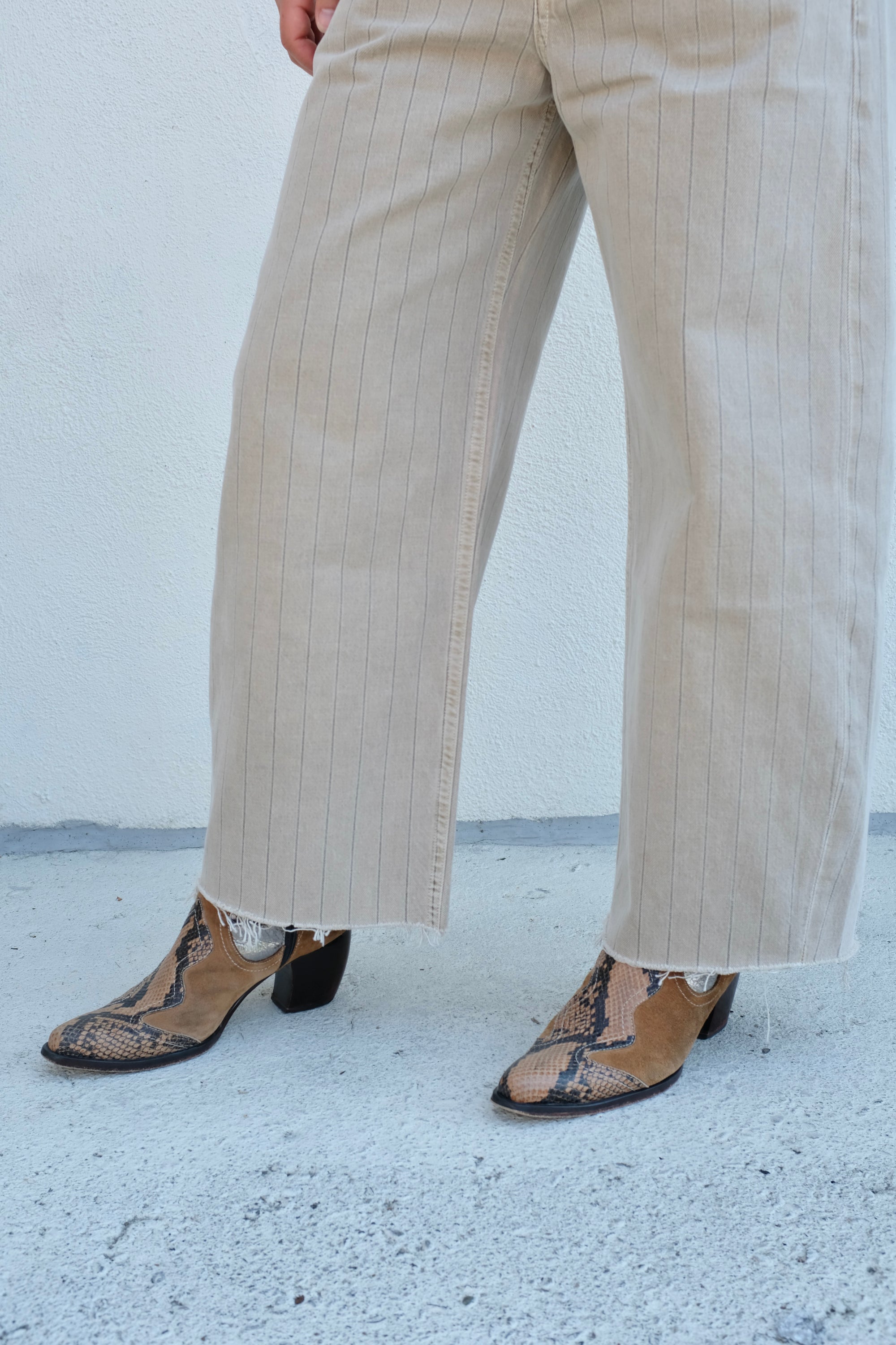 Citizens of Humanity Ayla Raw Hem Crop / Neutral Stripe