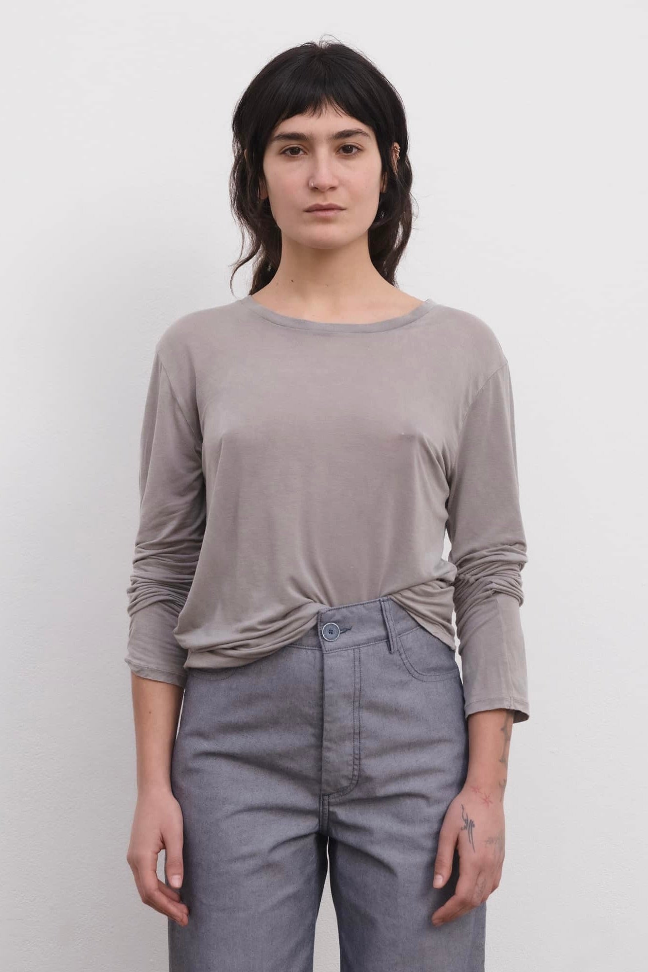 Baserange Long Sleeve Tee / Gilda Grey