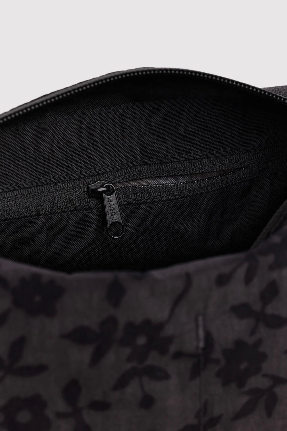 Dopp Kit / Charcoal Ditsy Floral