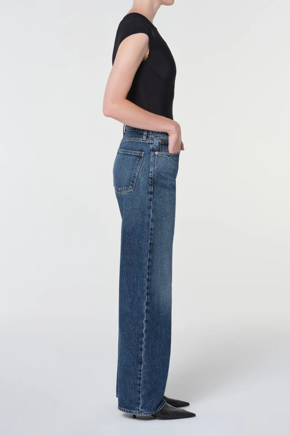 Agolde Arc Jean / Shortwave