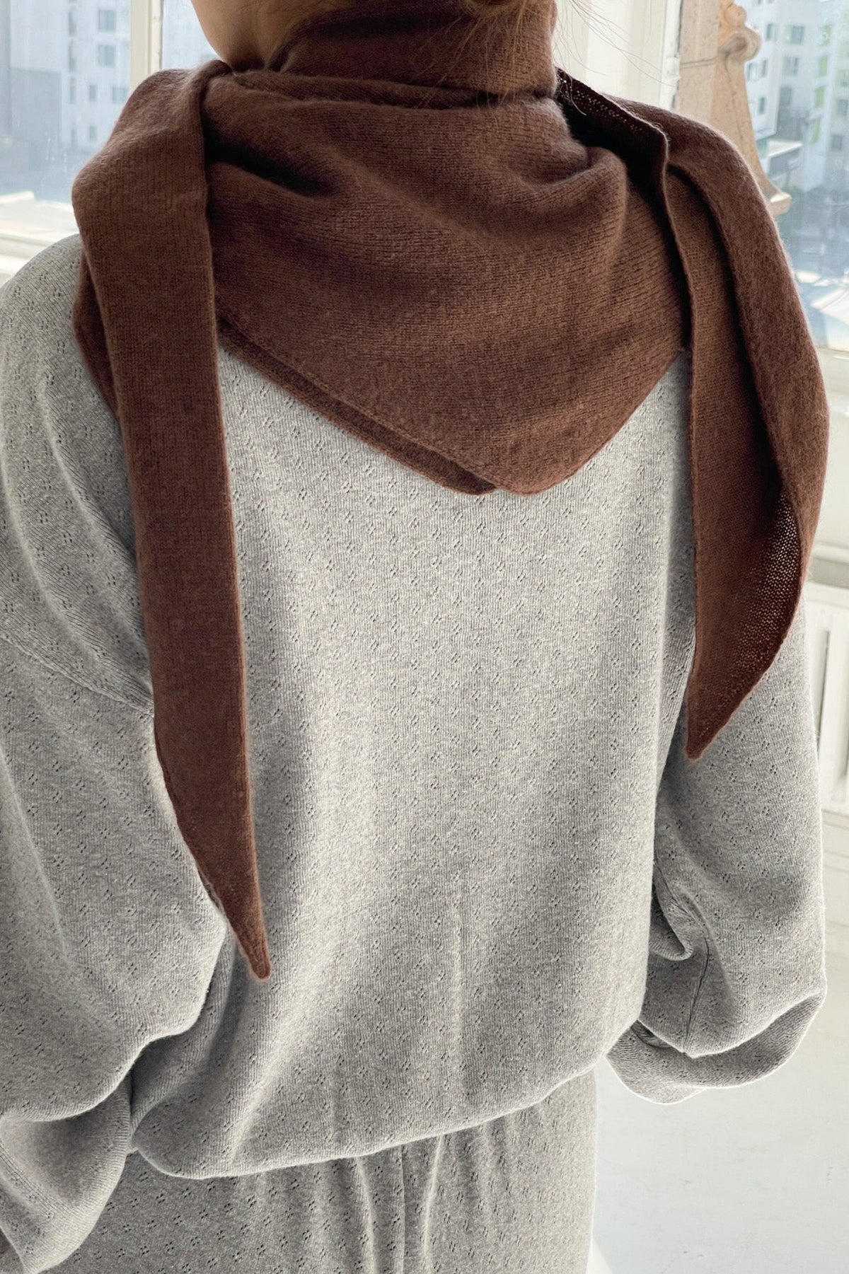 Le Bon Shoppe Cashmere Shawl / Mocha