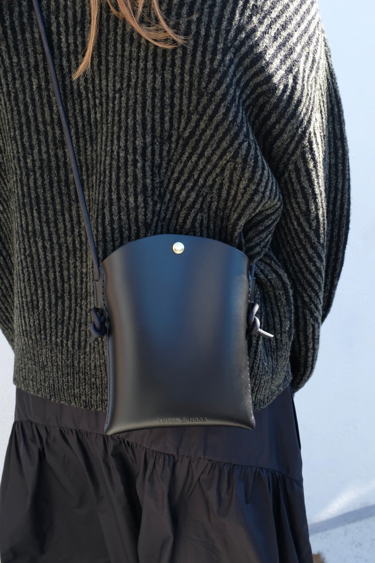 Loper & Haas Petite Arc Crossbody / Black