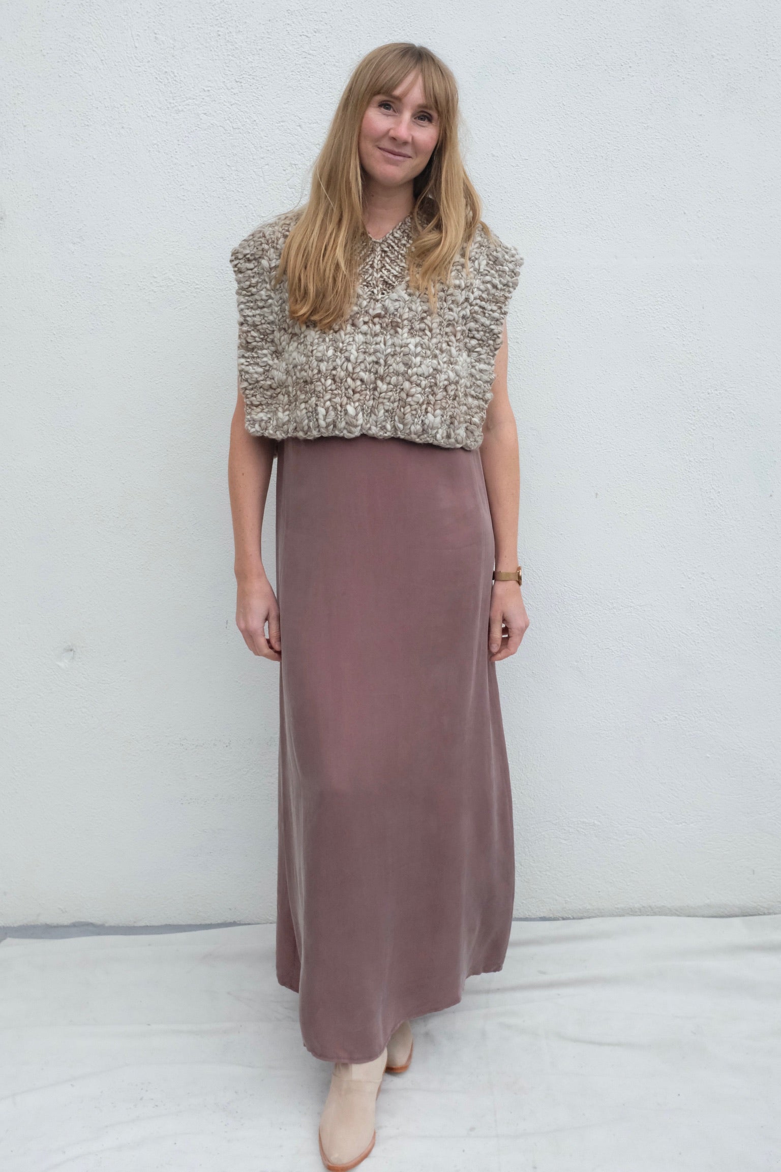 Ound Higo Hand Knitted Wool Vest / Stone