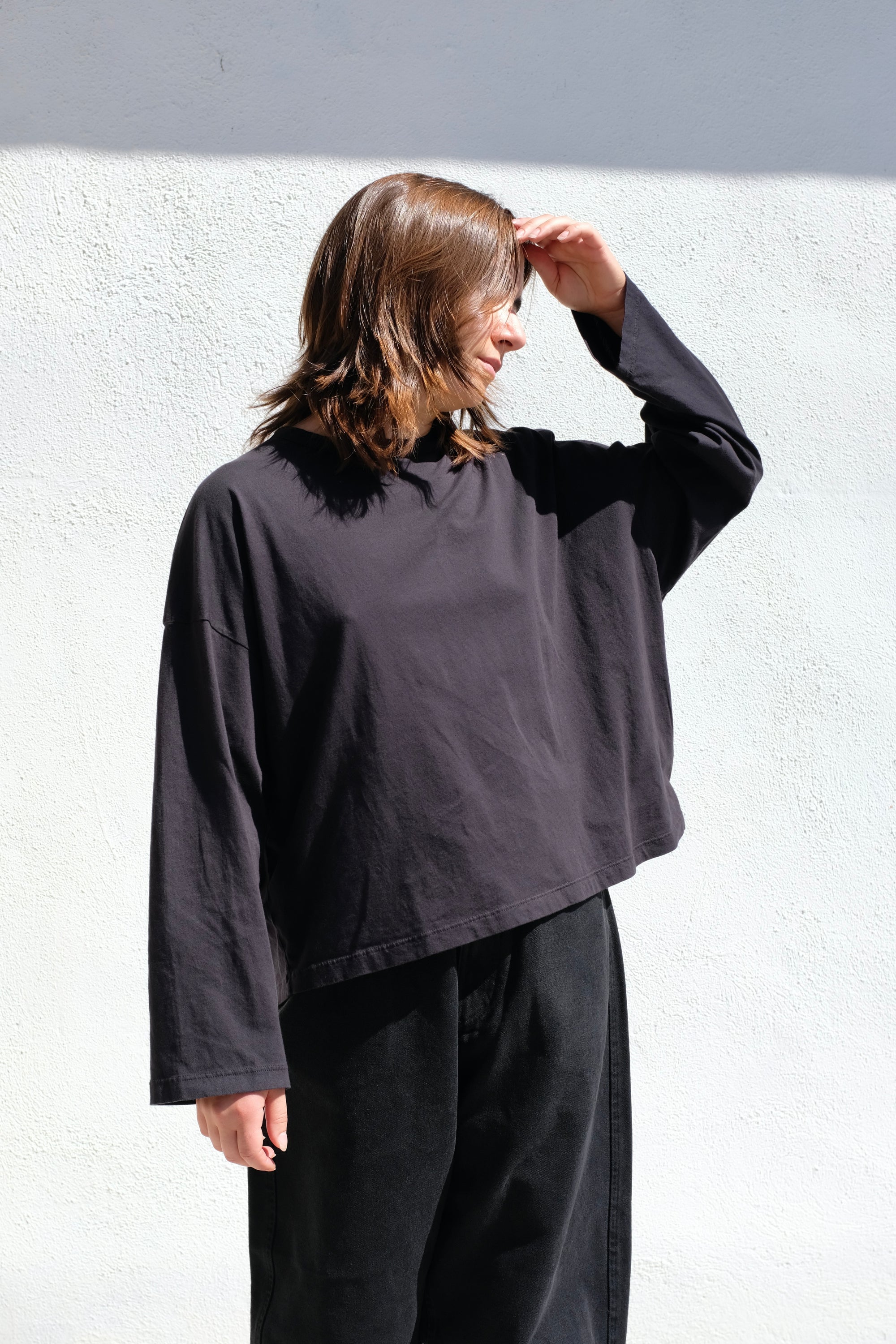 Black Crane Wide Long Sleeve Tee / Black