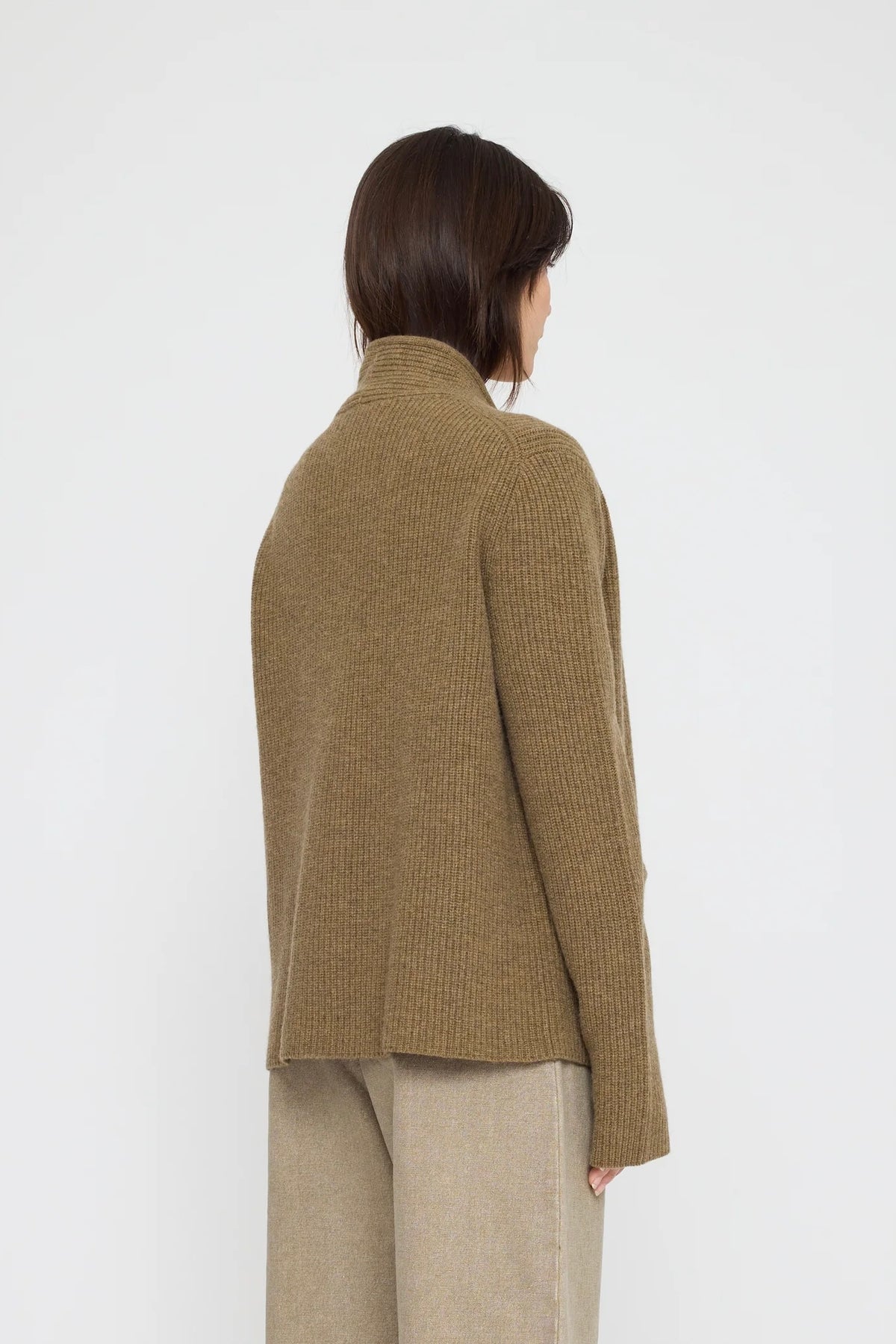 7115 by Szeki Pocket Ribbed Cardigan / Toffee