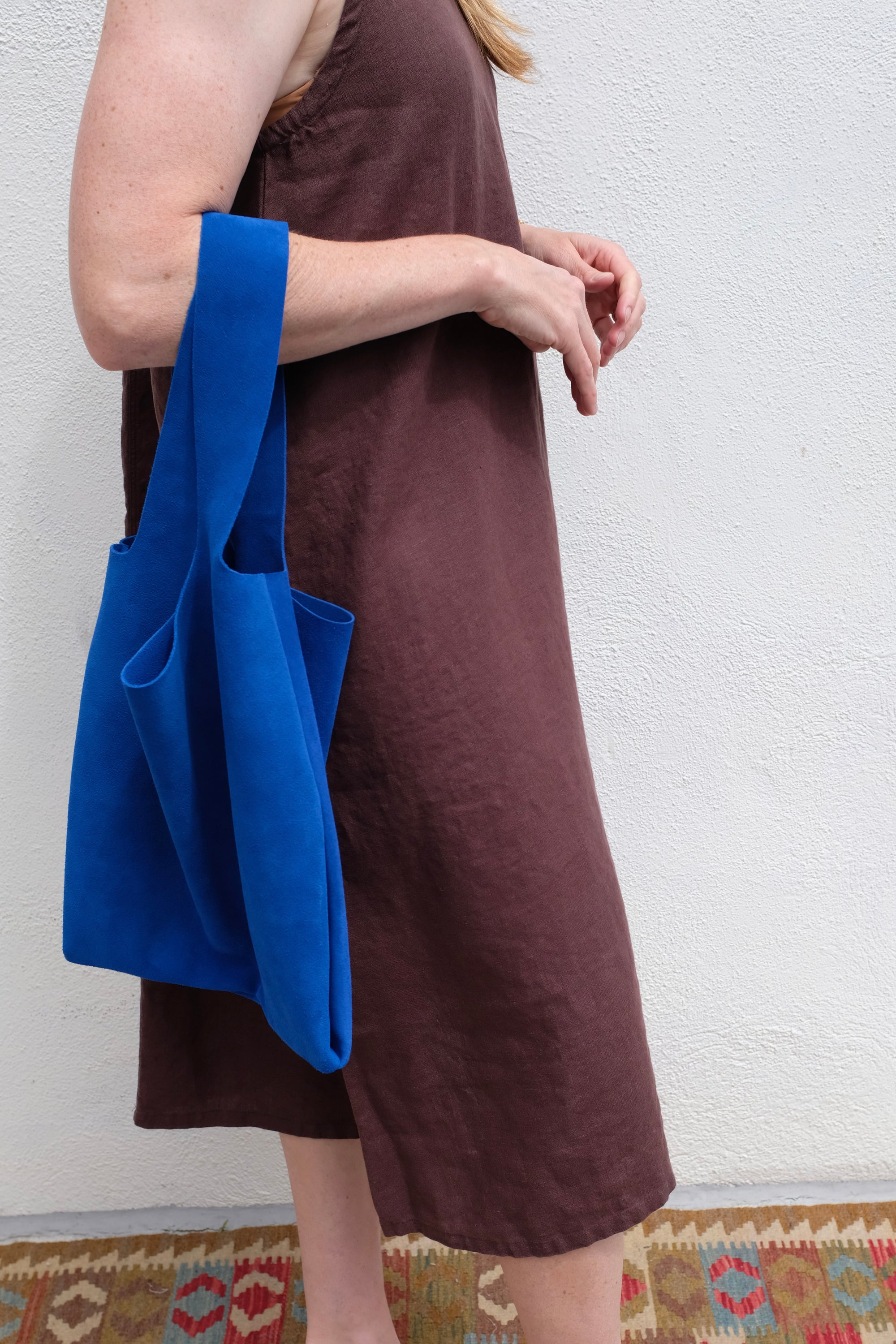 Slouchy Market Tote / Cobalt Suede