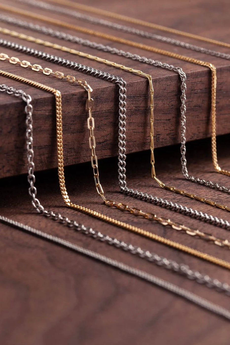 Pyrrah Fine Curb Chain / 20" or 22"