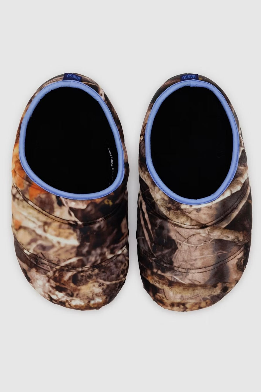 Baggu Puffy Slippers / Photo Forest