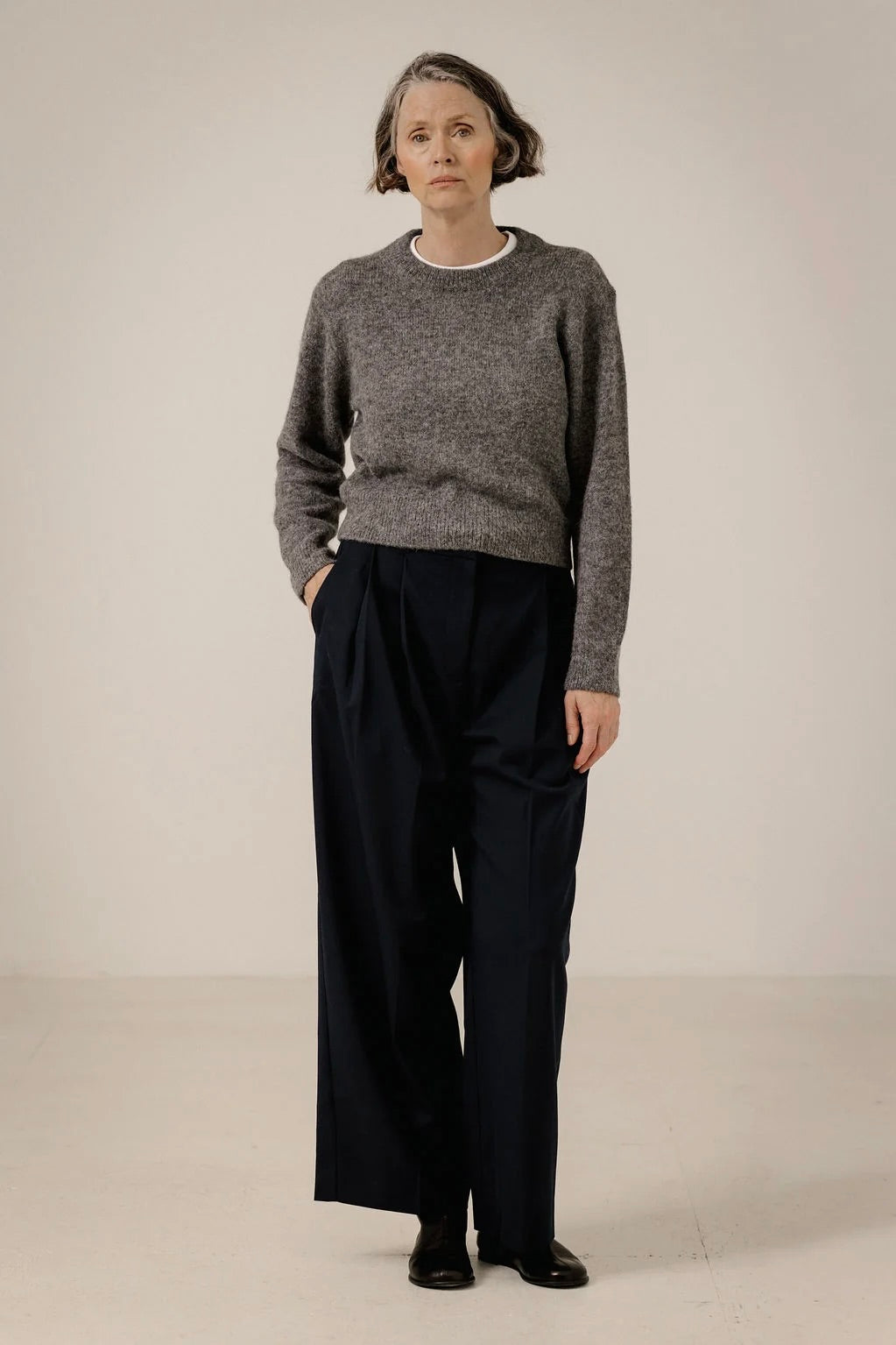 Baby Alpaca Crewneck / Charcoal