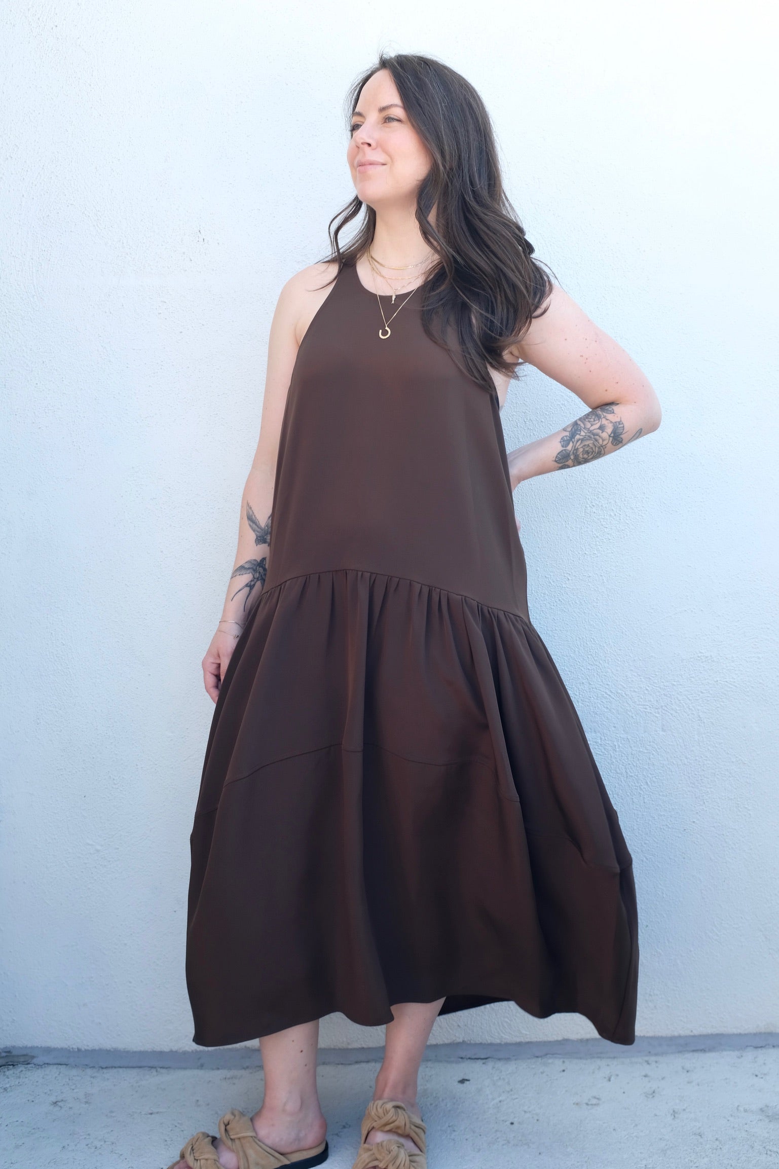 Modern Weaving Voluminous Tank Dress / Chocolate
