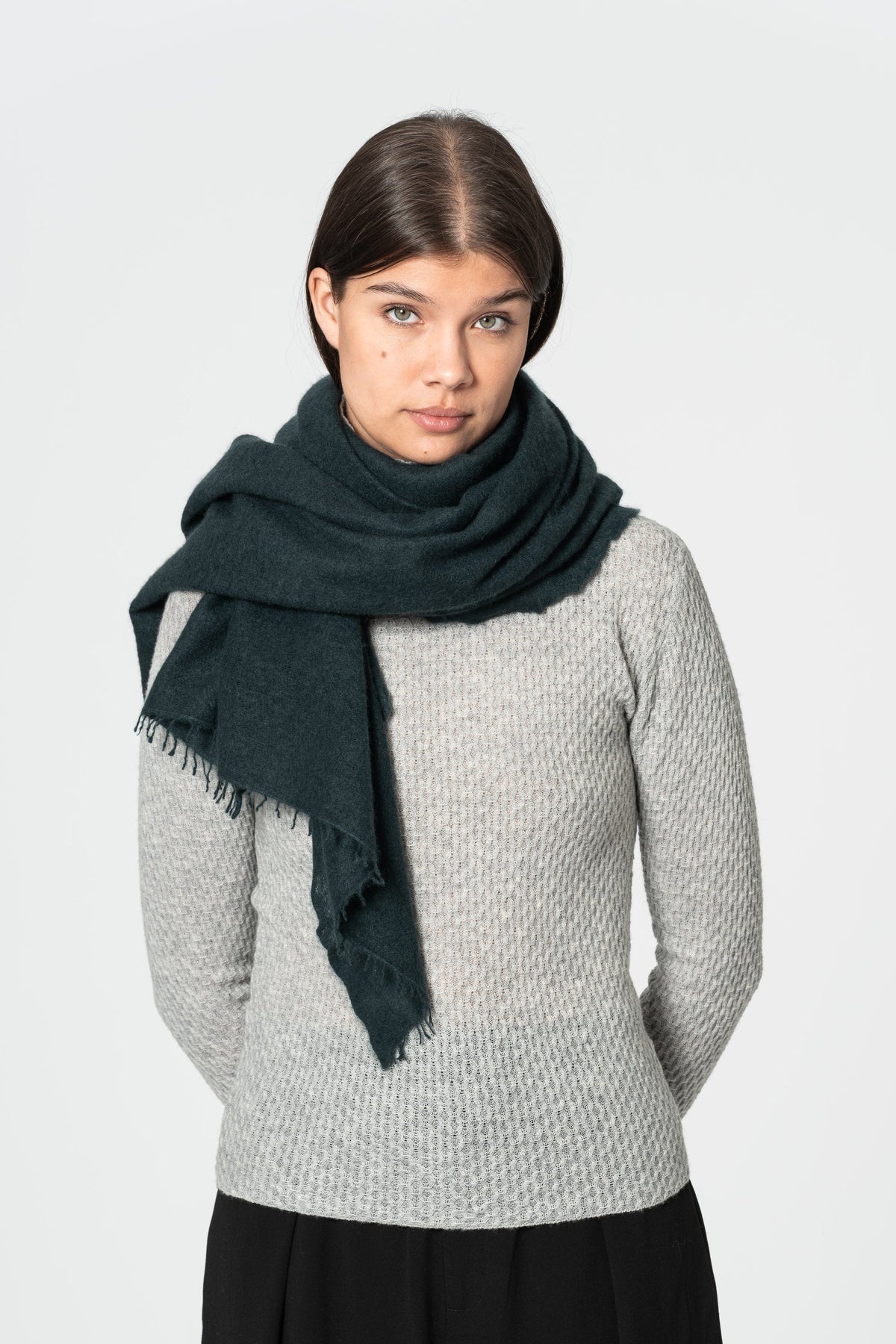 Dinadi Cashmere Felted Scarf / Peacock