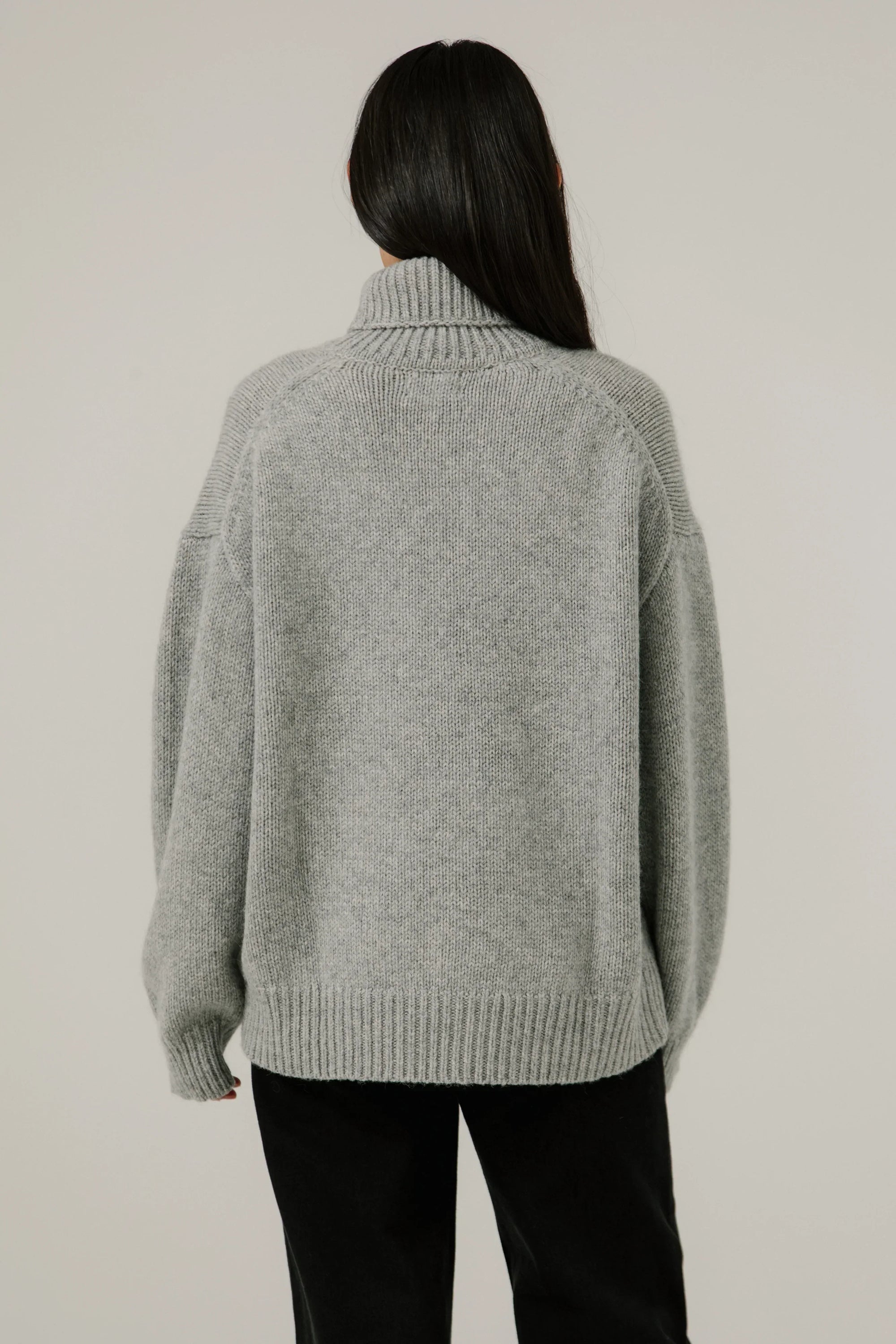 Bare Knitwear / Pop-Up / Alpaca Heritage Turtleneck / Grey