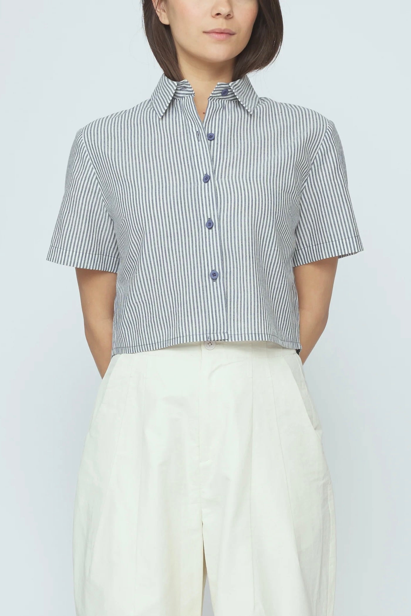 7115 by Szeki Striped Cropped Shirt / Navy