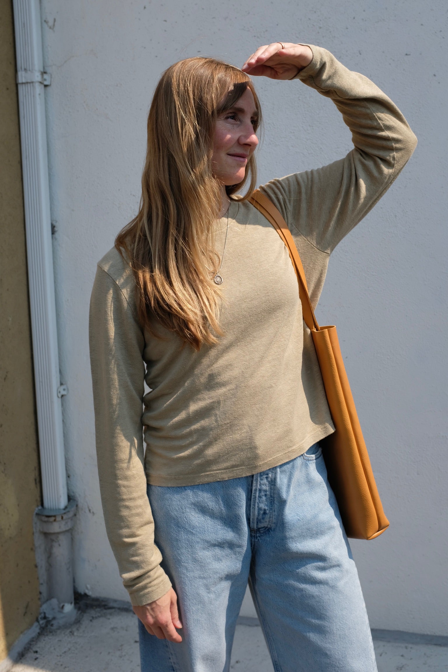 Bishop Cropped Long Sleeve / Desert Khaki