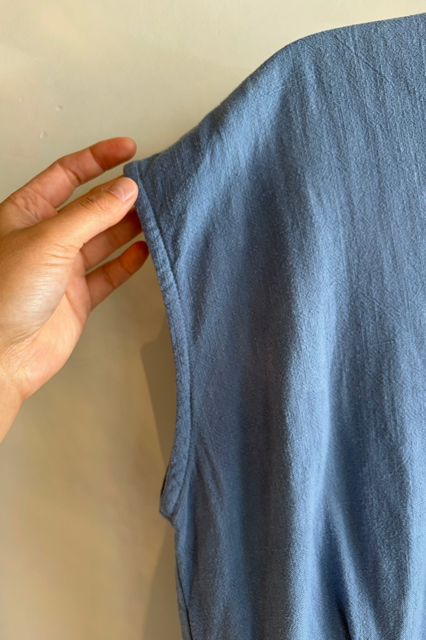 Pre-Loved / Eve Gravel Cropped Top / Azur / Size Small