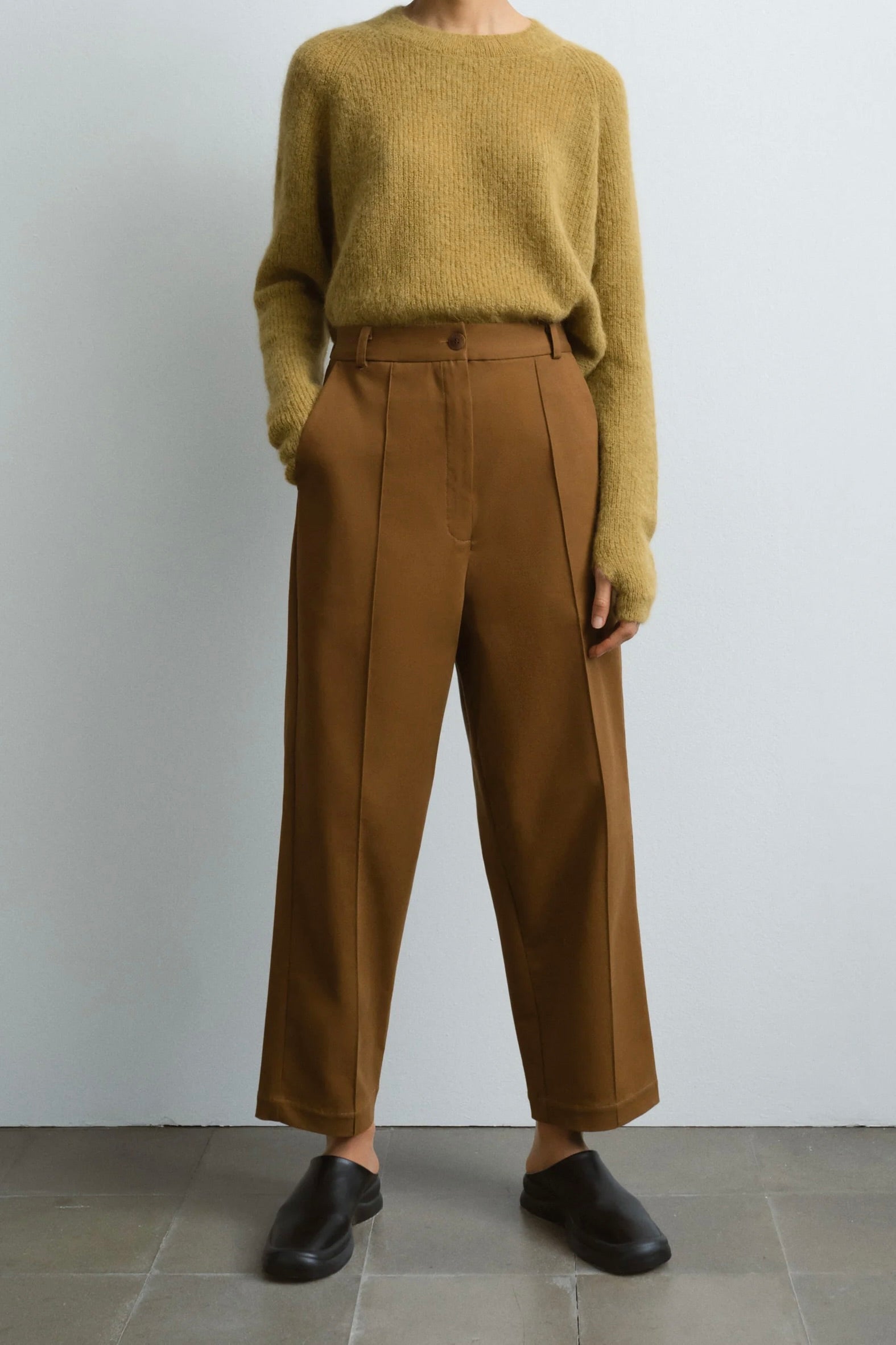 Soft Cotton Seam Pants / Coffee