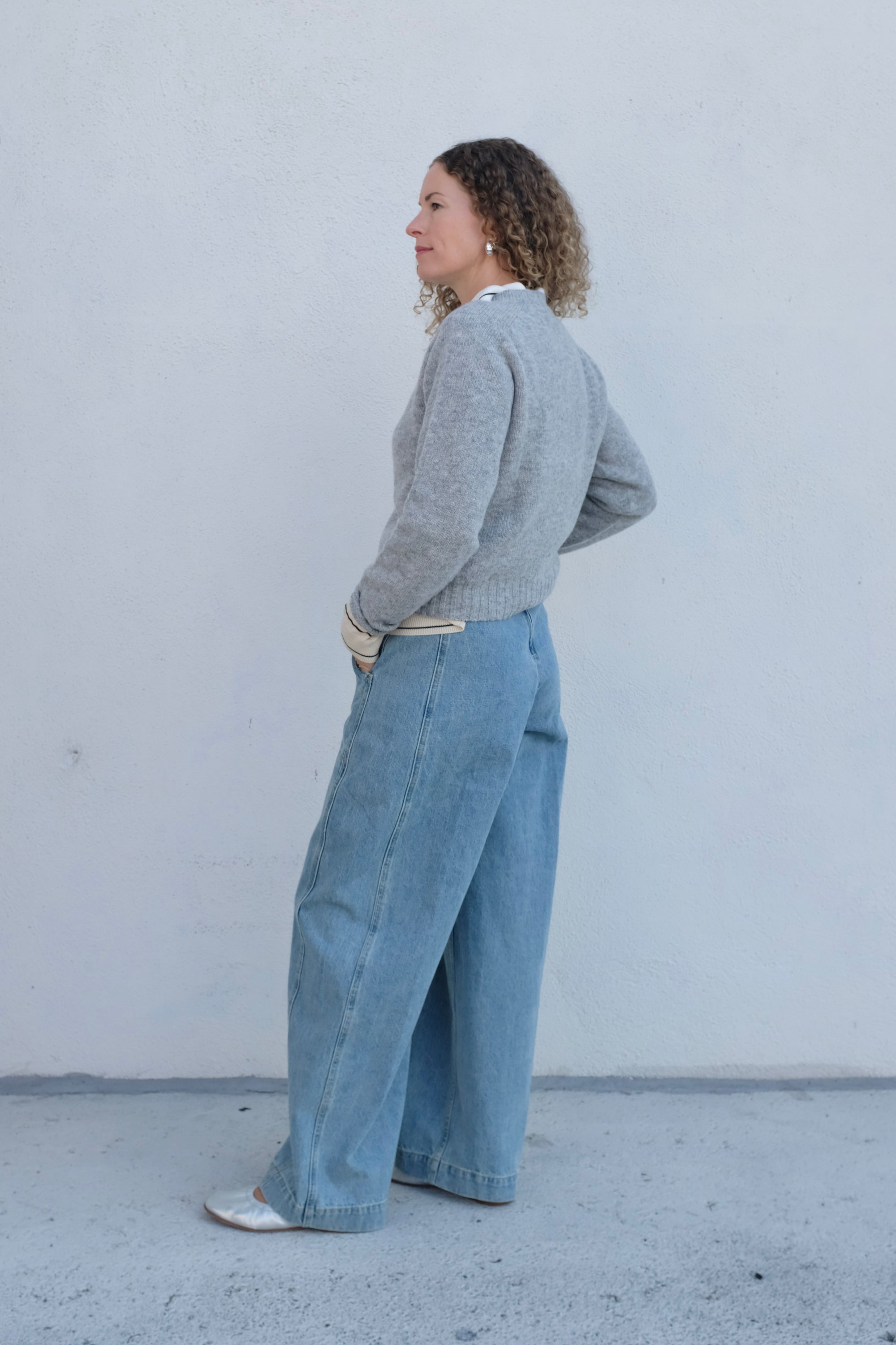 La Fetiche Clark Crewneck Sweater / Light Grey