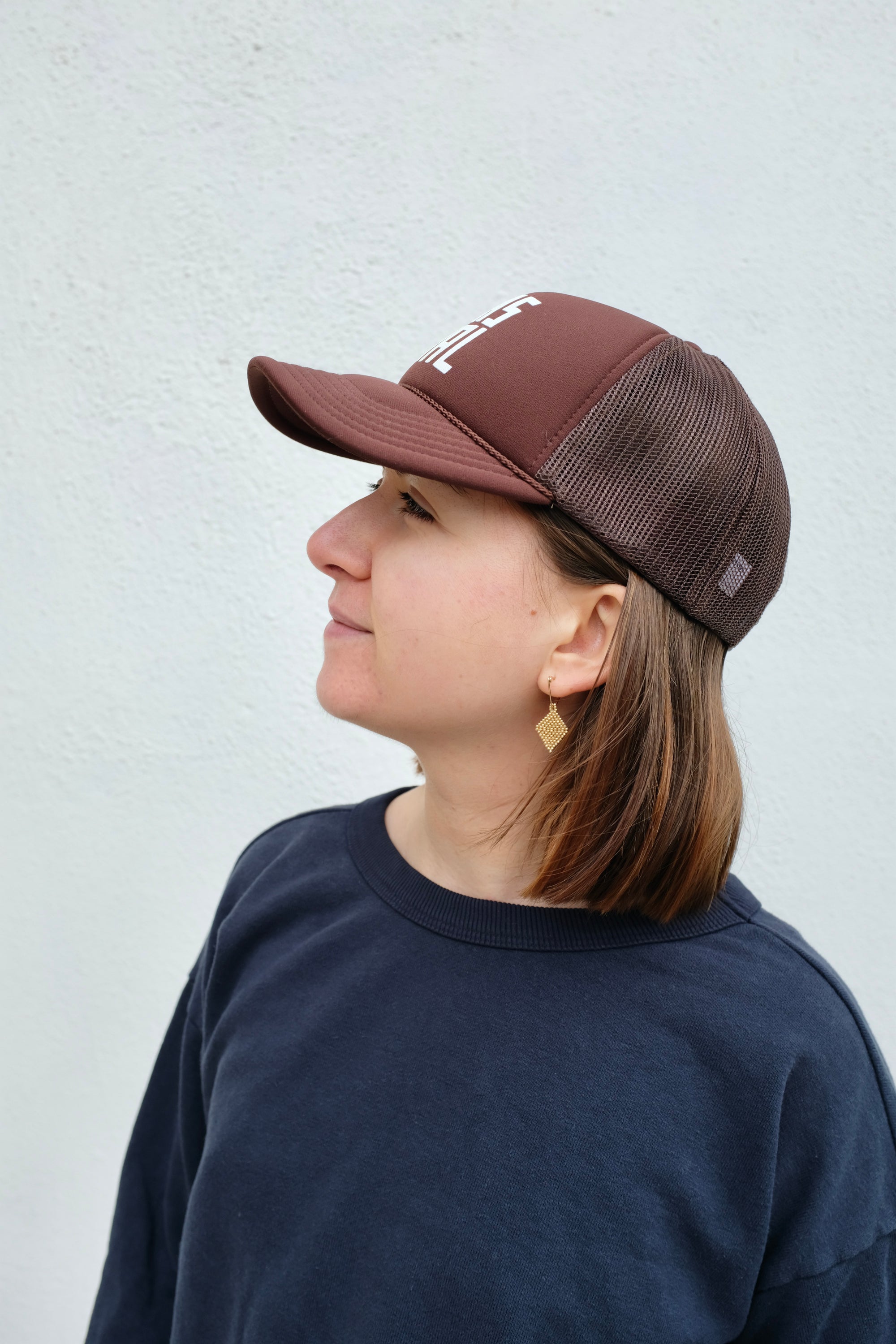 Clare V. Trucker Hat / PAS MAL Chocolate